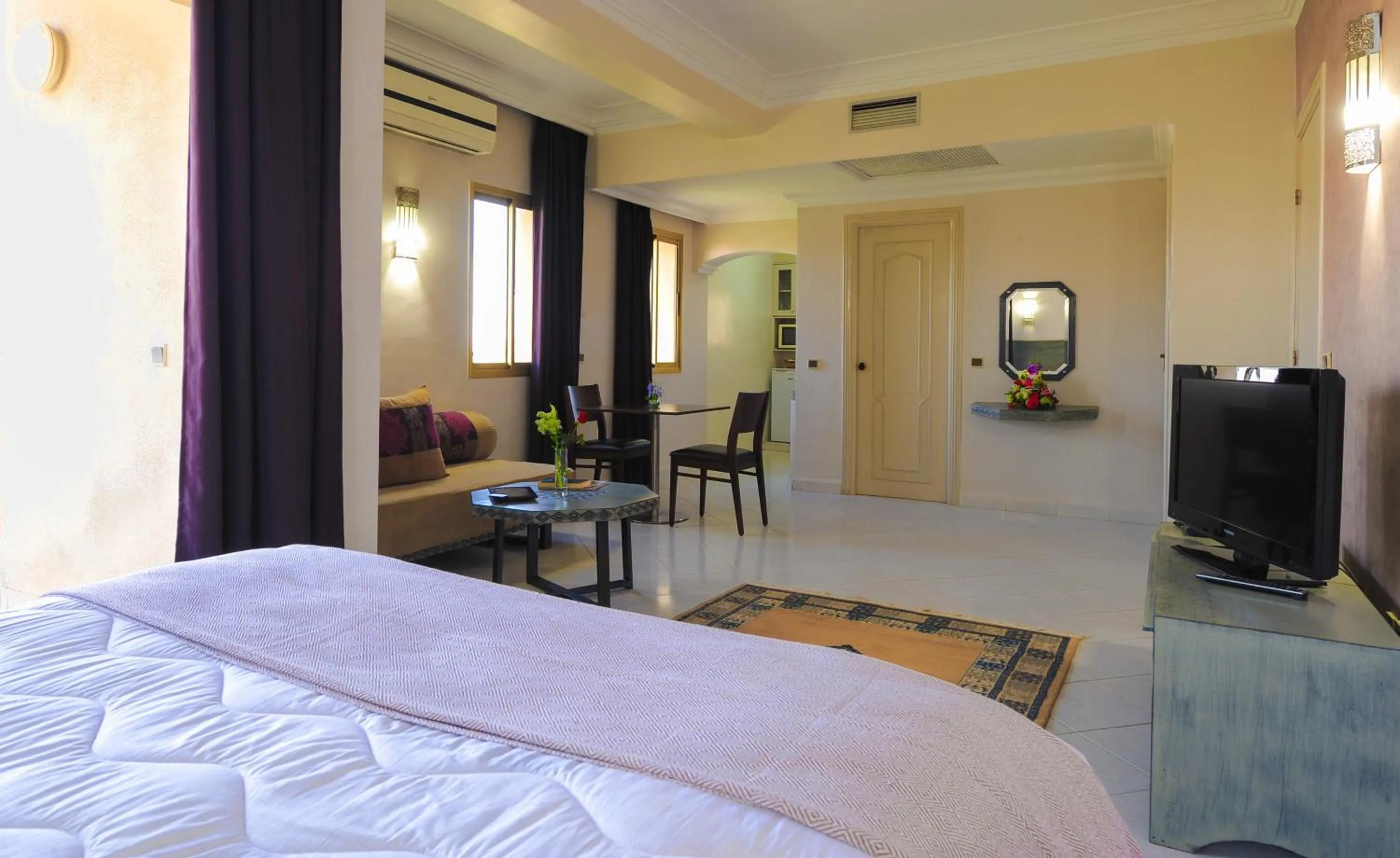 Bathroom, Bed in Appart-Hotel Amina Resort & Spa