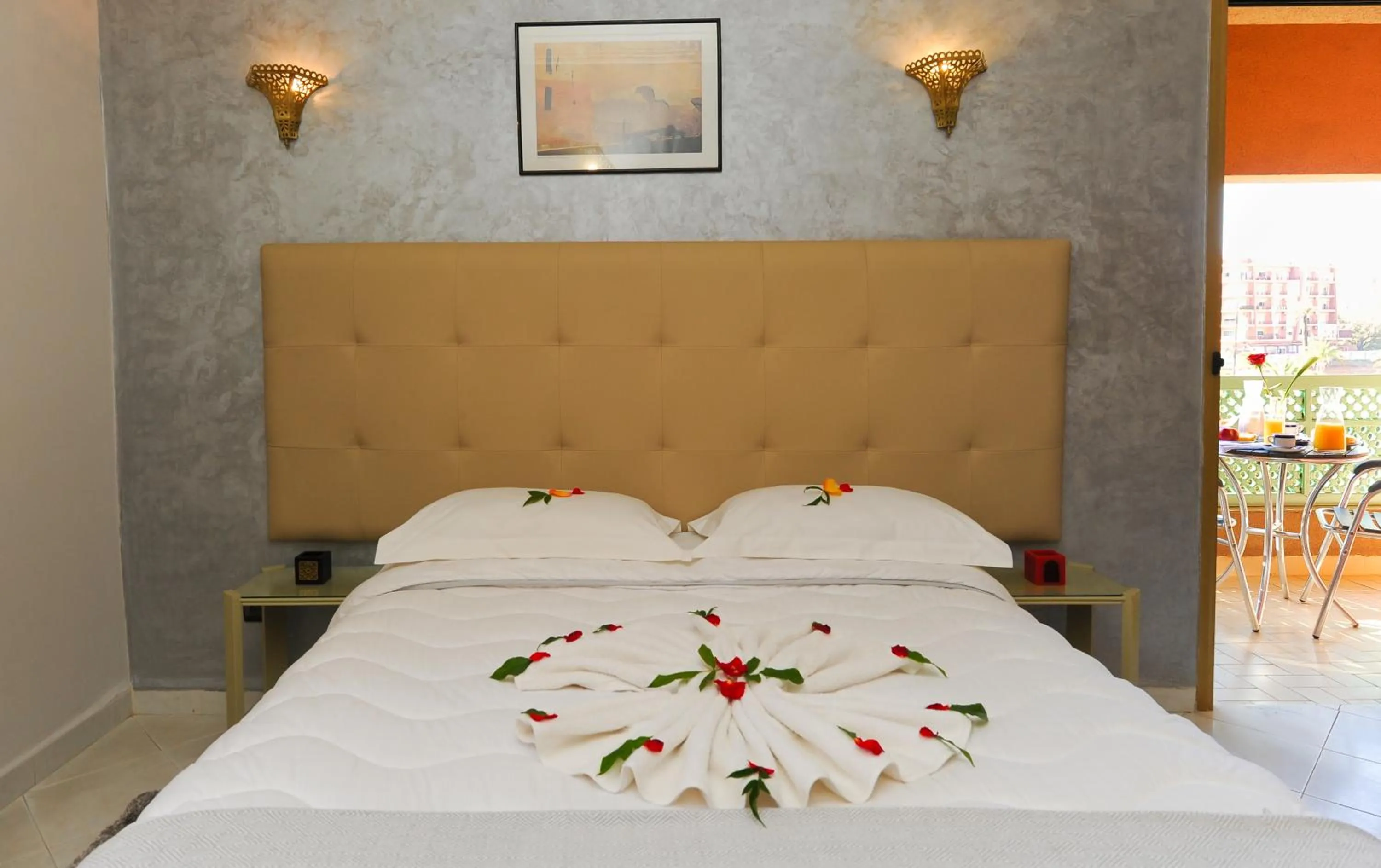 Balcony/Terrace, Bed in Appart-Hotel Amina Resort & Spa