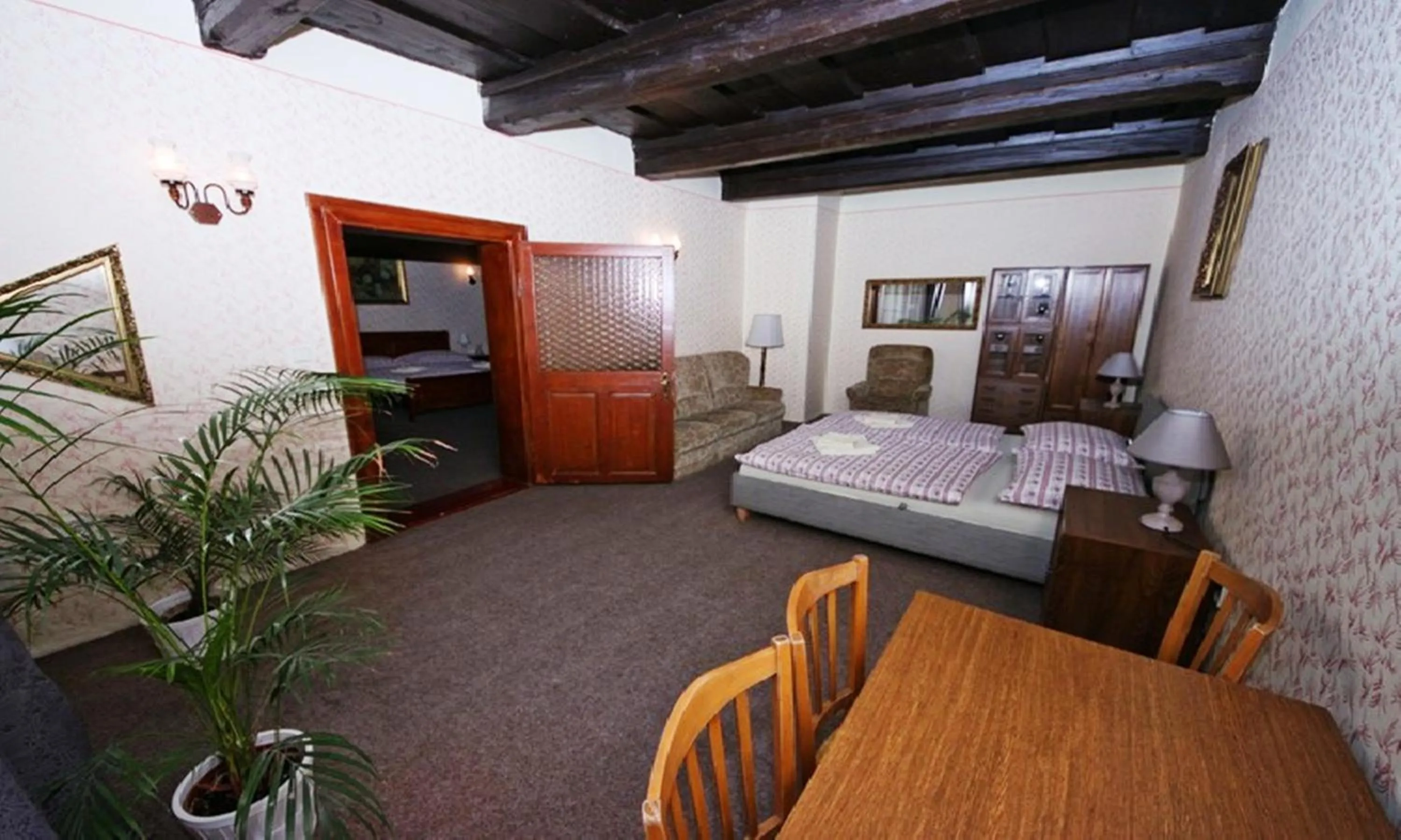 Photo of the whole room, Bed in Mini Hotel Abraka & Apartments