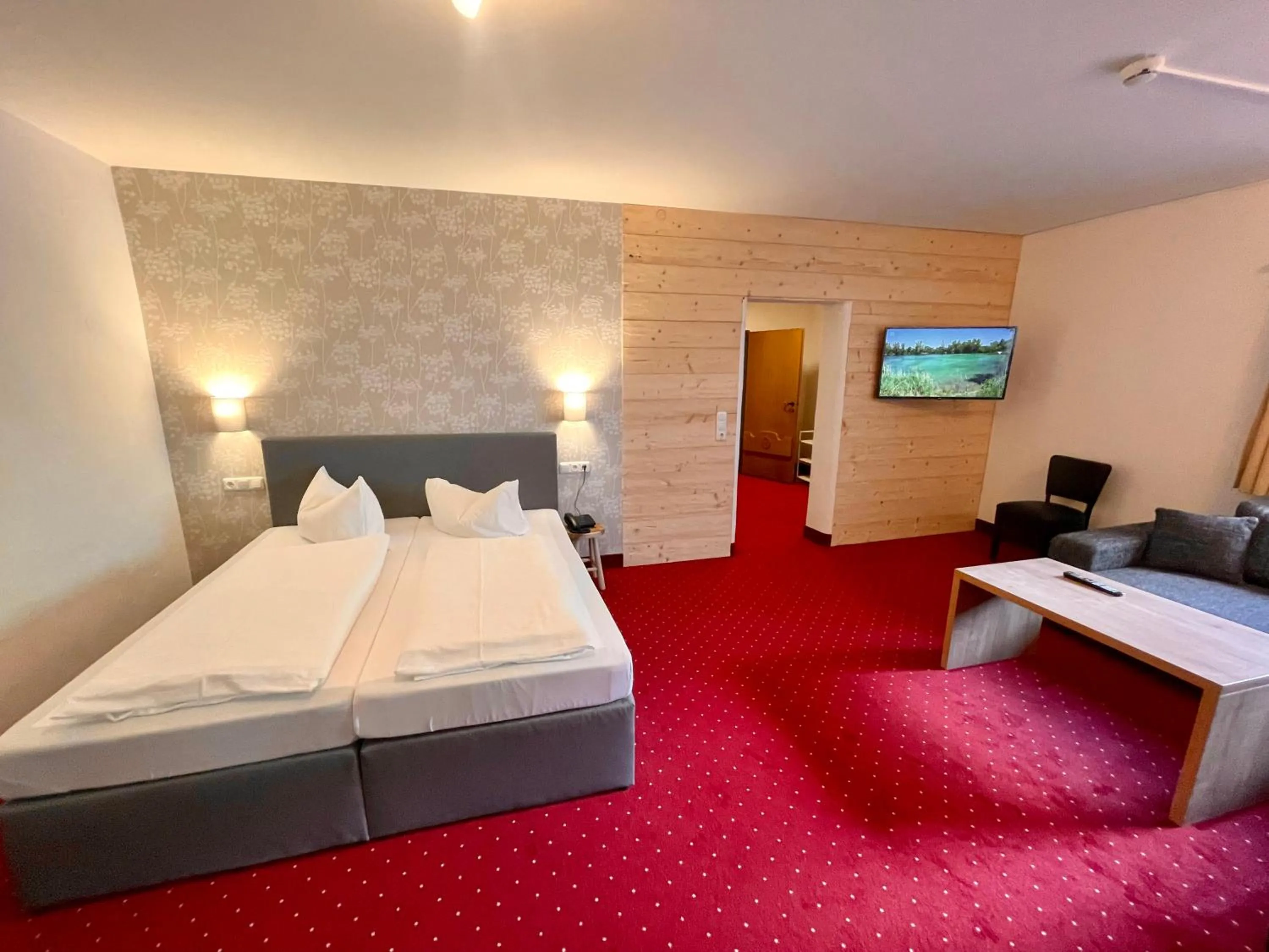 Bedroom, Bed in Berghoteltirol