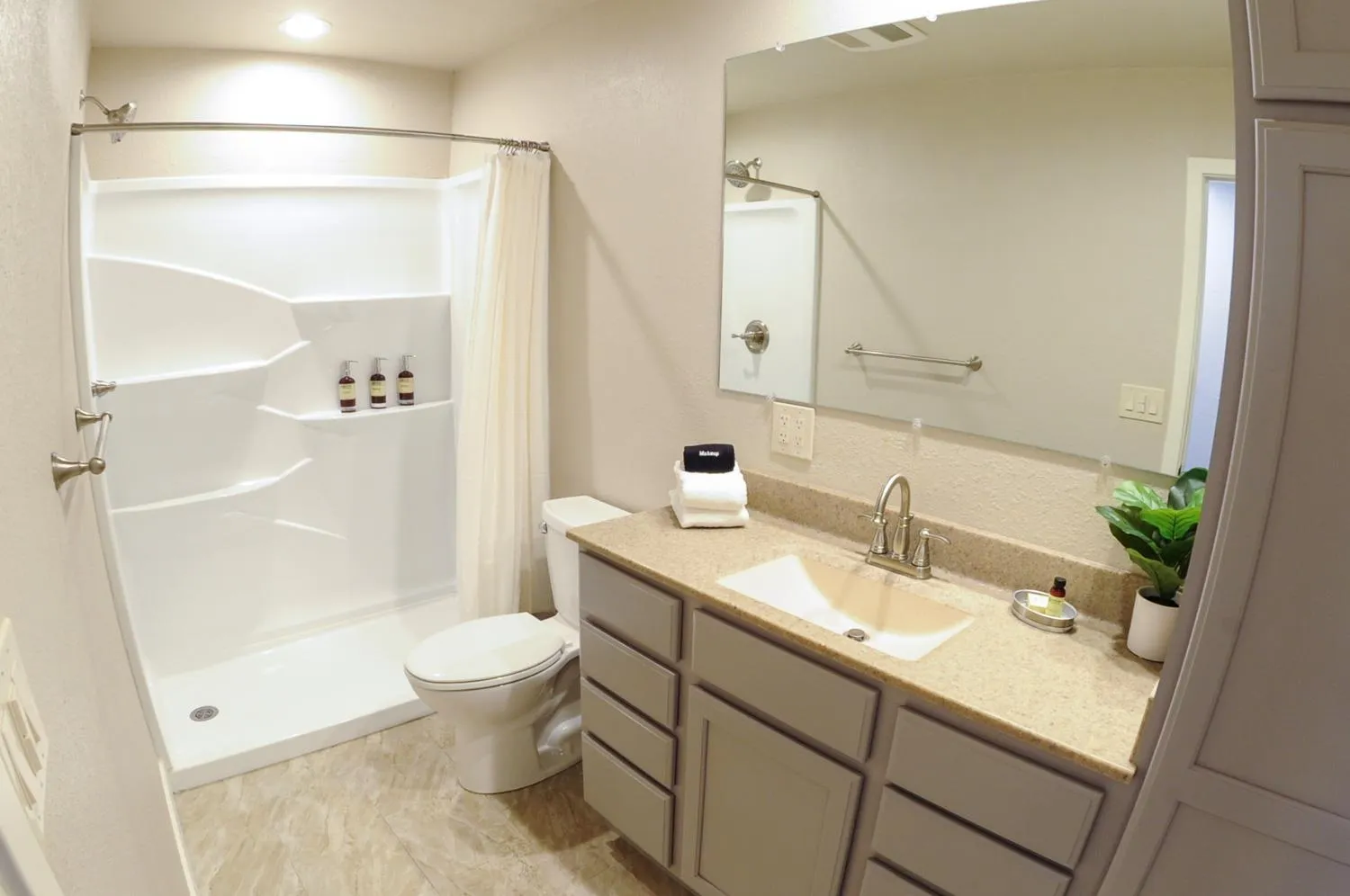 Shower in Royal Gorge Cabins