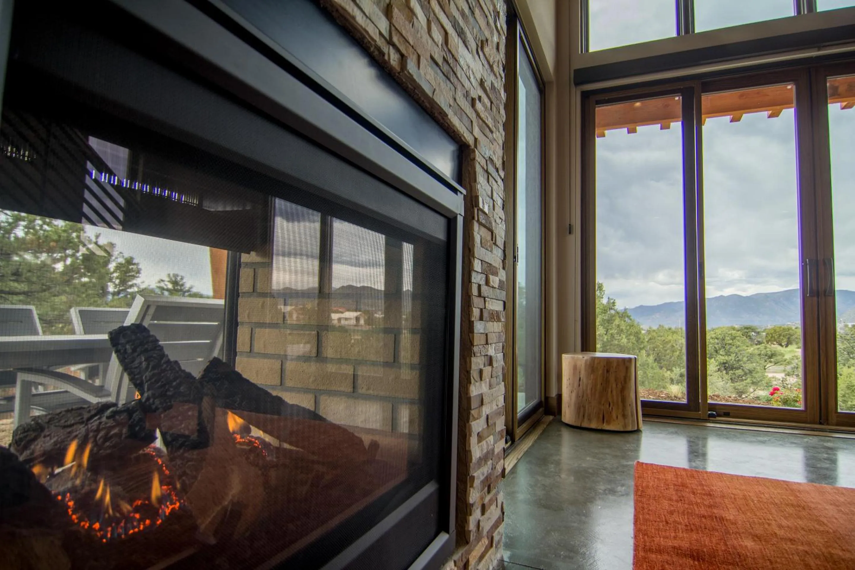 Decorative detail in Royal Gorge Cabins