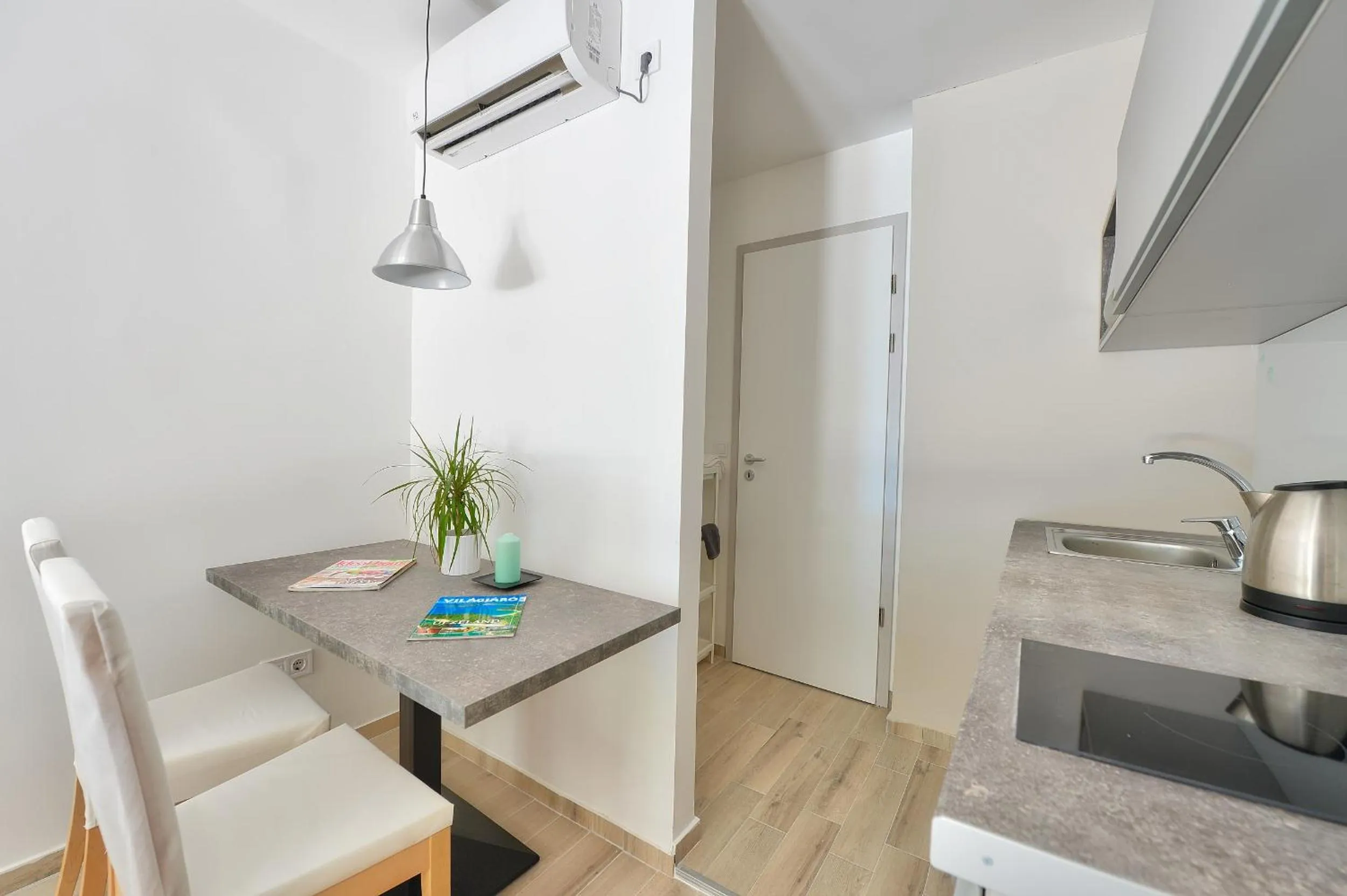 Kitchen or kitchenette in Villa Oliver 3 Siófok