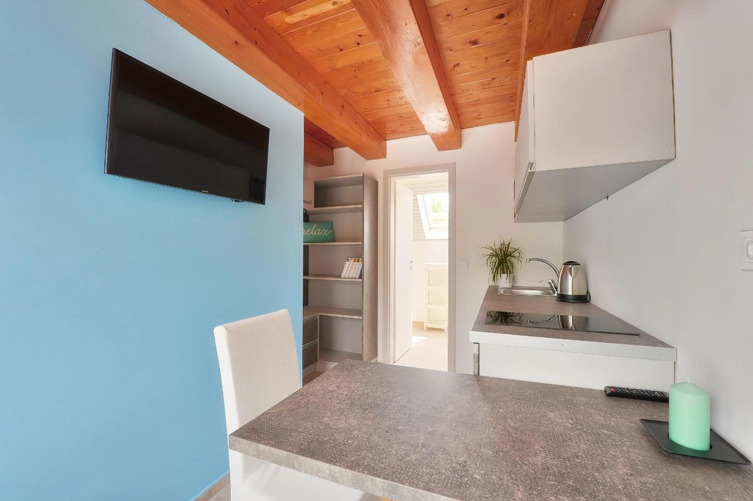 Kitchen or kitchenette in Villa Oliver 3 Siófok