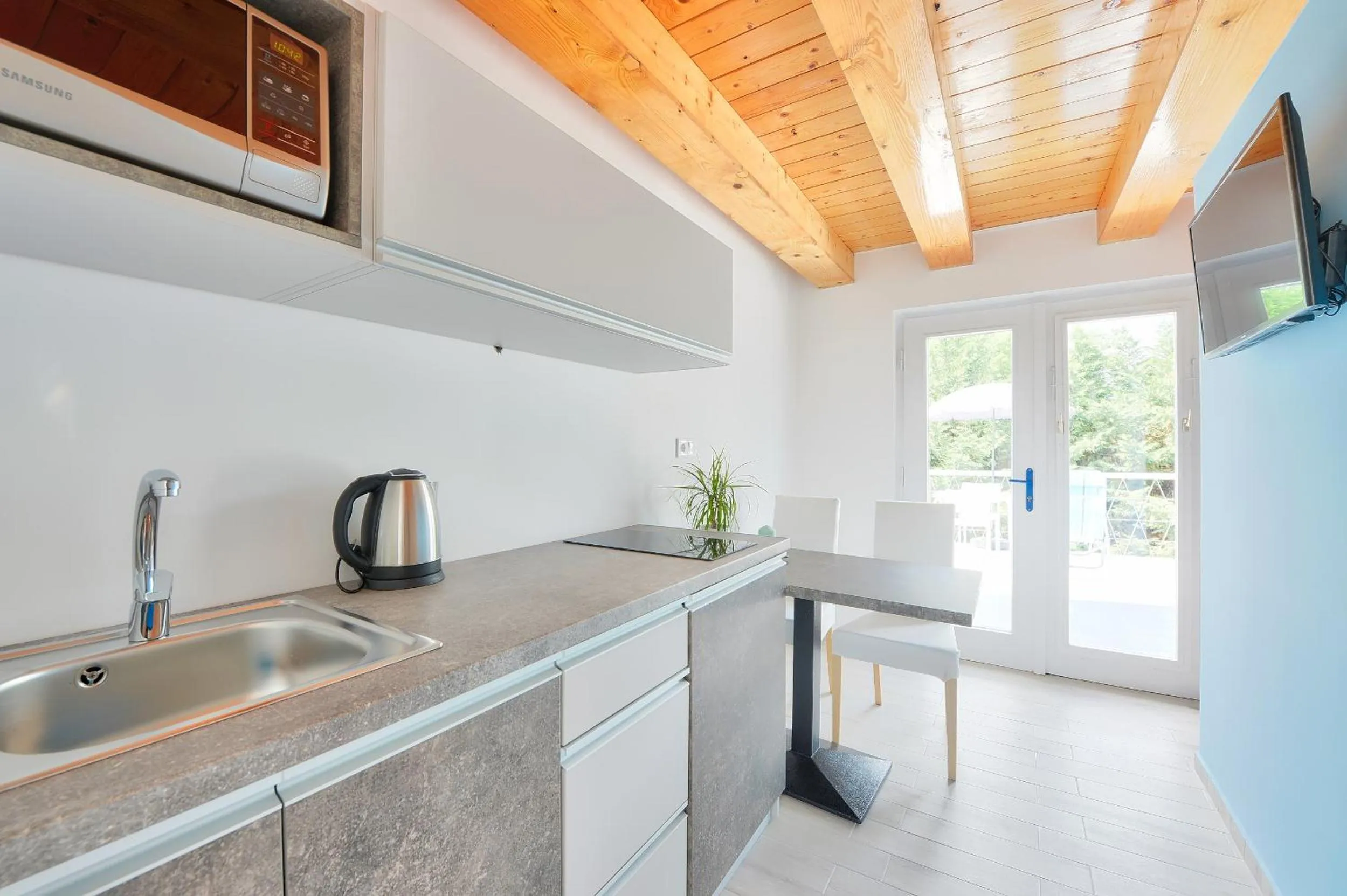 Kitchen or kitchenette in Villa Oliver 3 Siófok