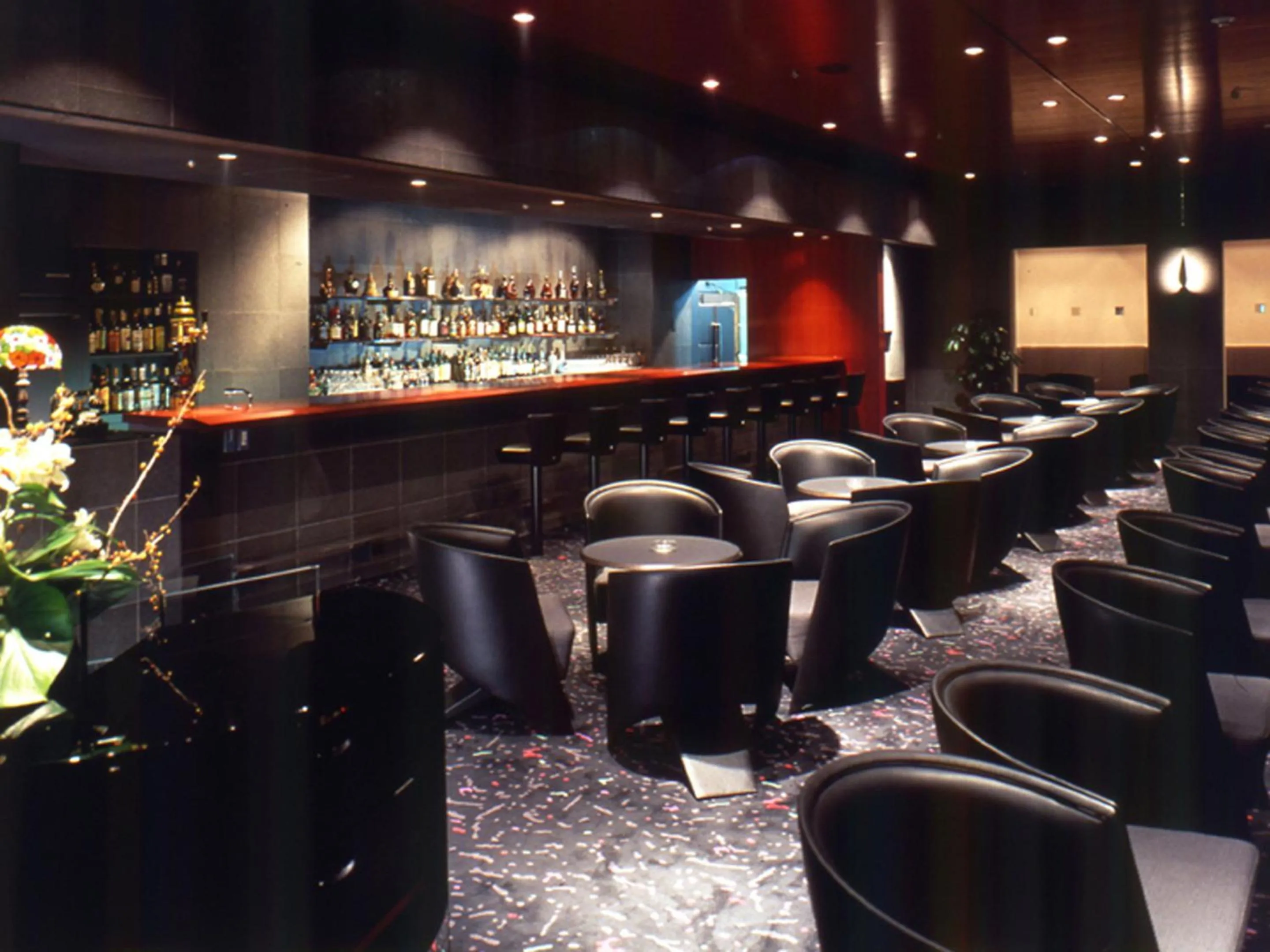 Lounge or bar in Hotel New Hankyu Osaka