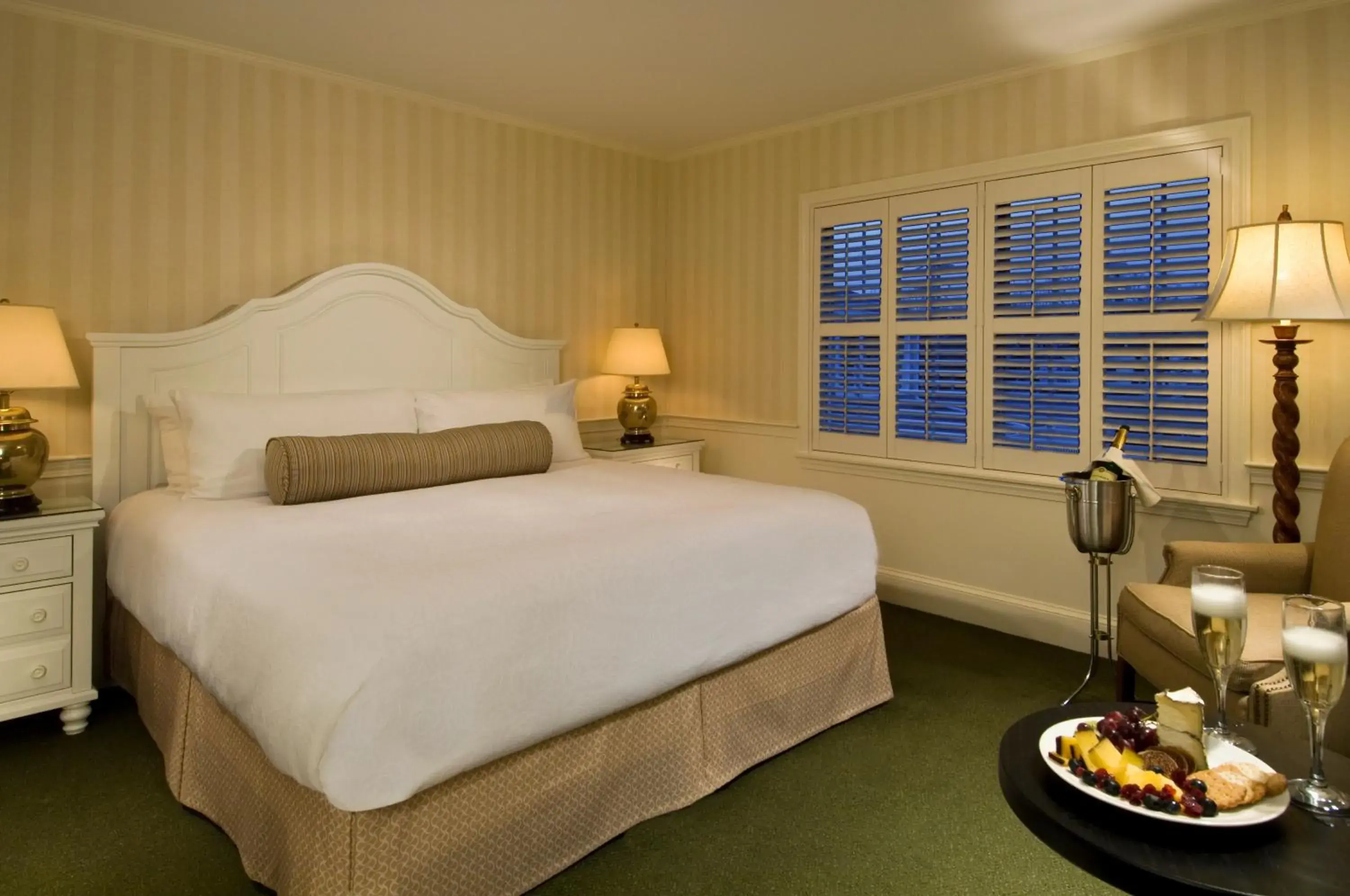 Junior Suite in Chatham Wayside Inn Junior Suite in Chatham Wayside Inn