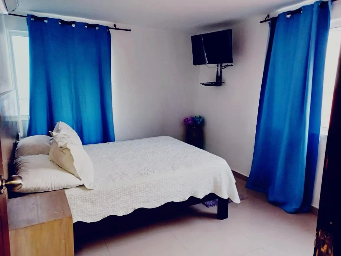 Photo of the whole room, Bed in Apartahotel Bahia Tropical III