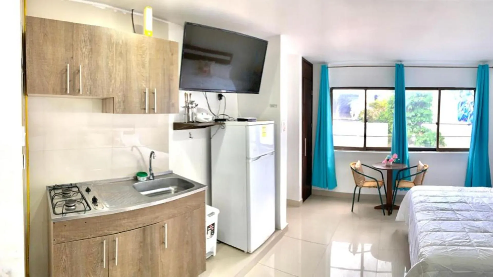 TV and multimedia, Bed in Apartahotel Bahia Tropical III