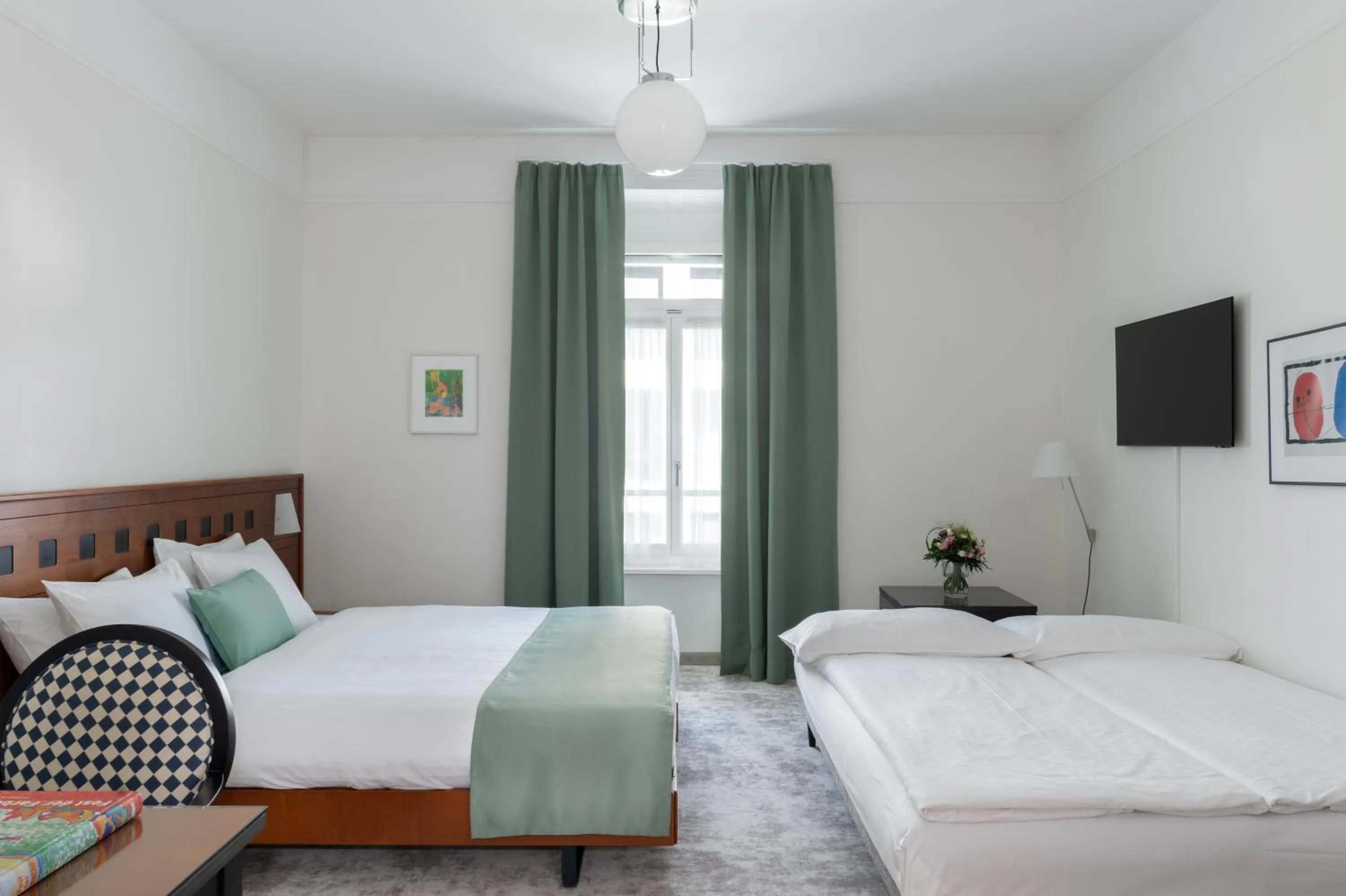 Bed in Grand Hotel Europe