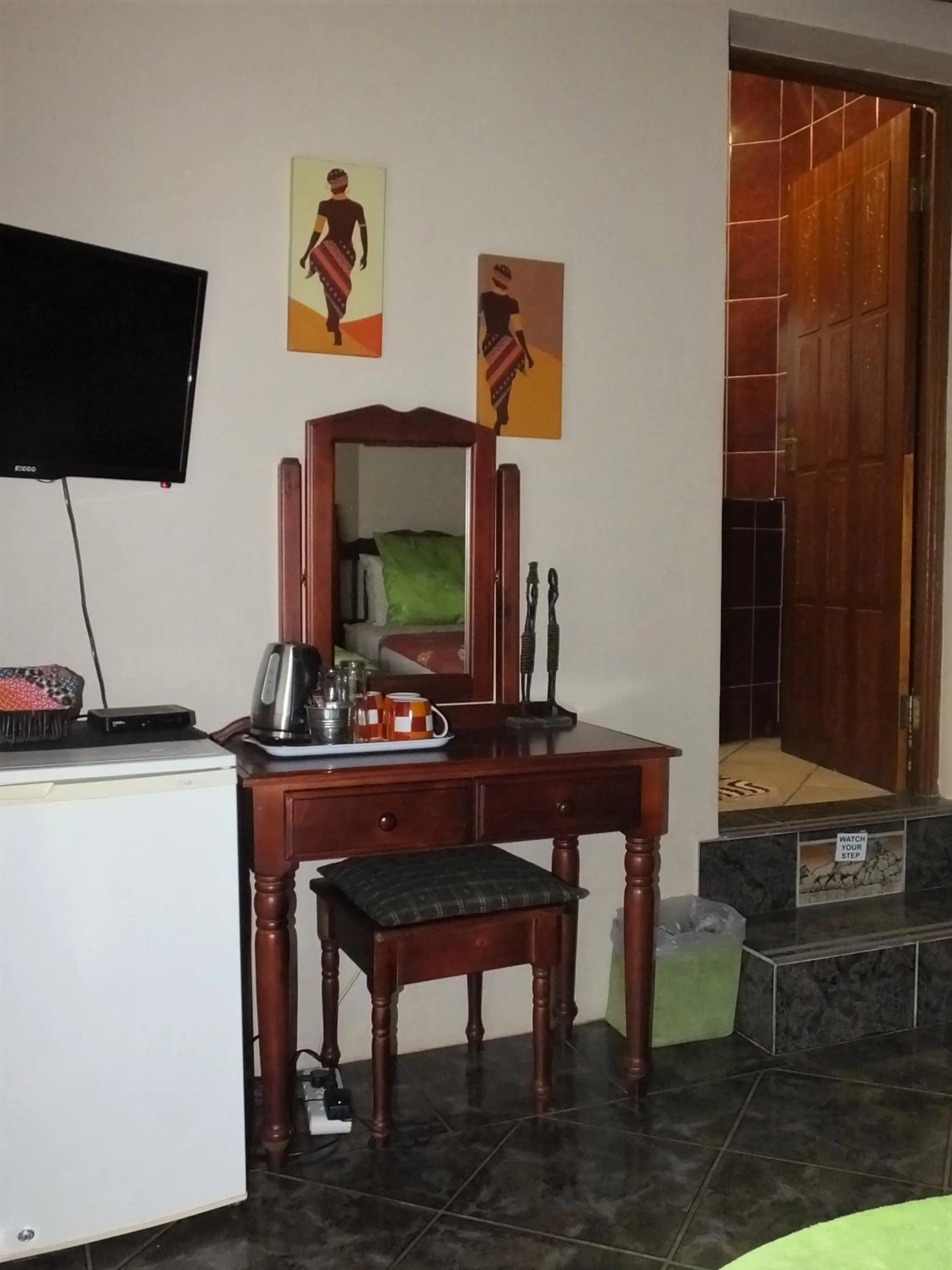 Coffee/tea facilities in Tatenda Guest House