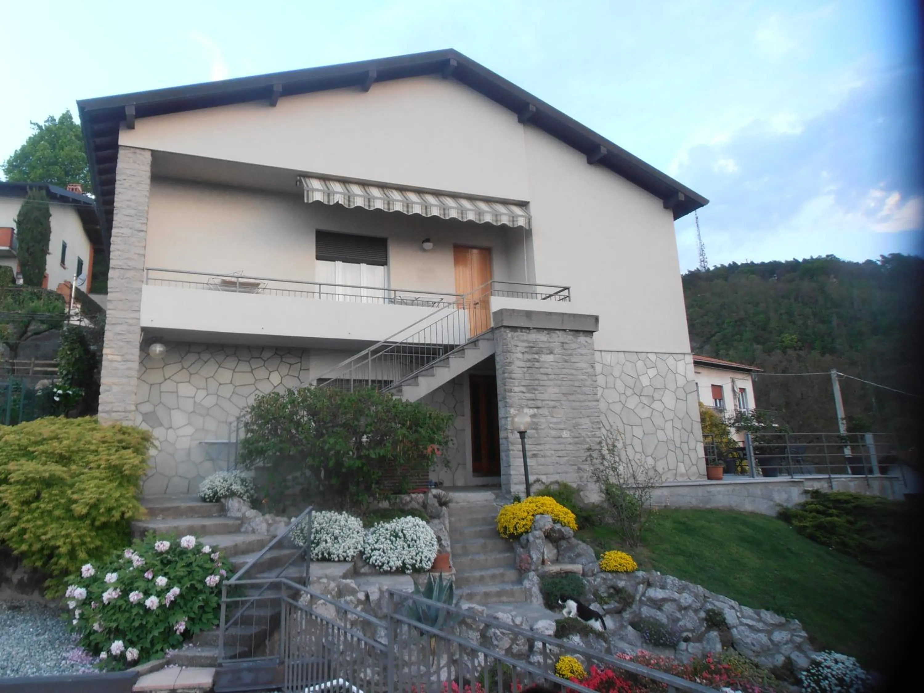 Facade/entrance in B&B SARI