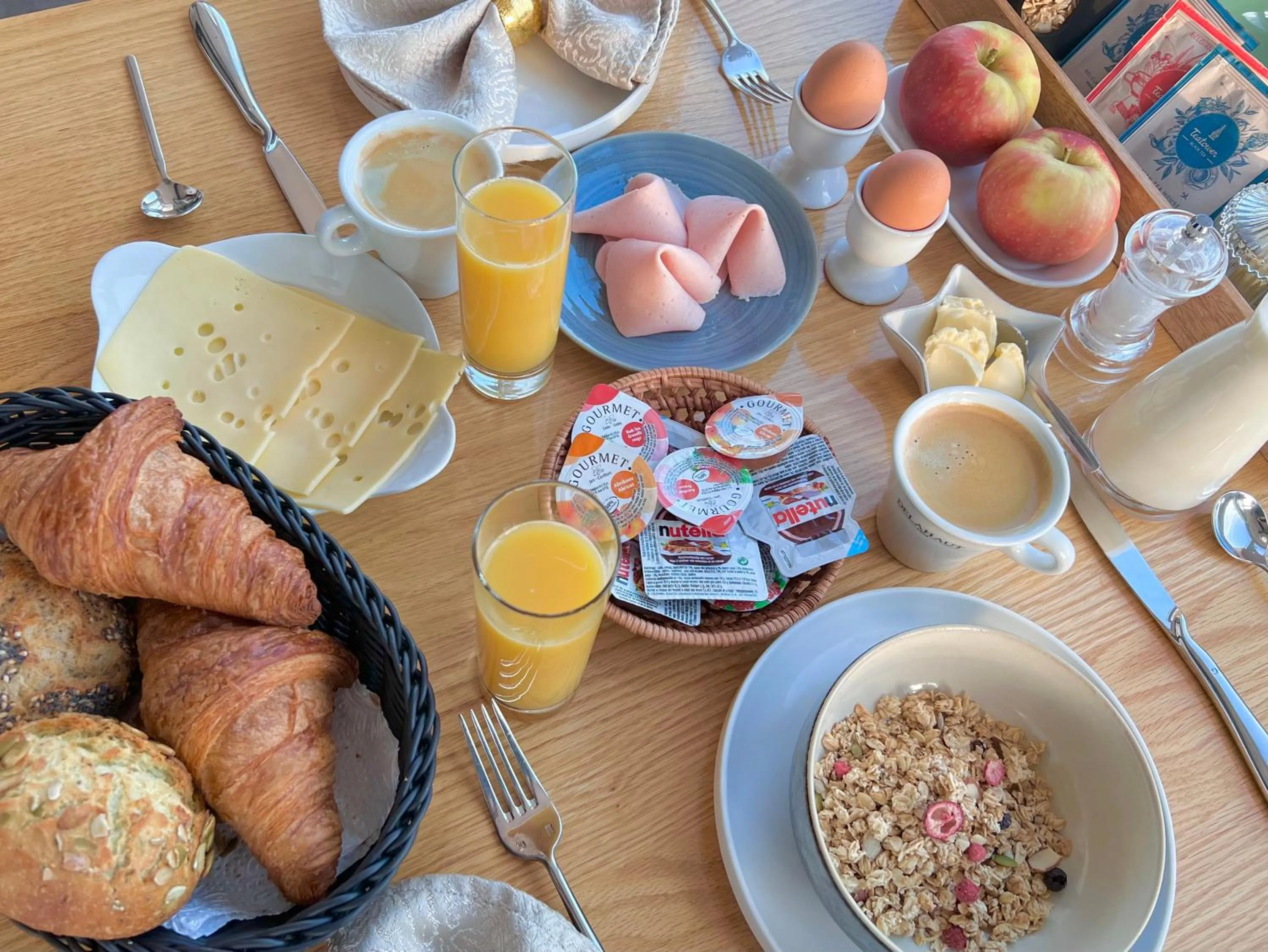 Breakfast in Mes Caprices B&B Villa Mosan Bord de Meuse