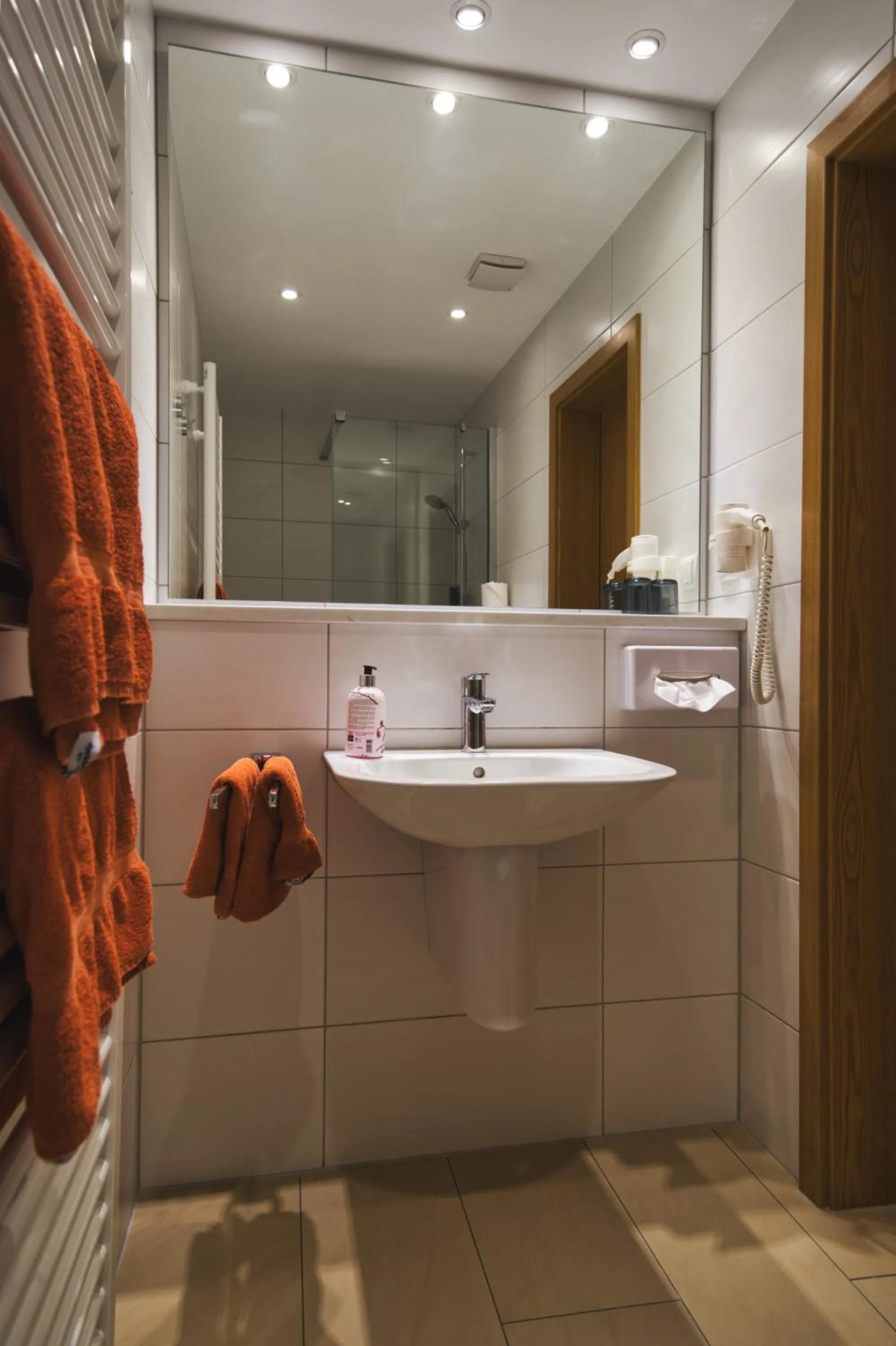 Bathroom in Hotel Tenner