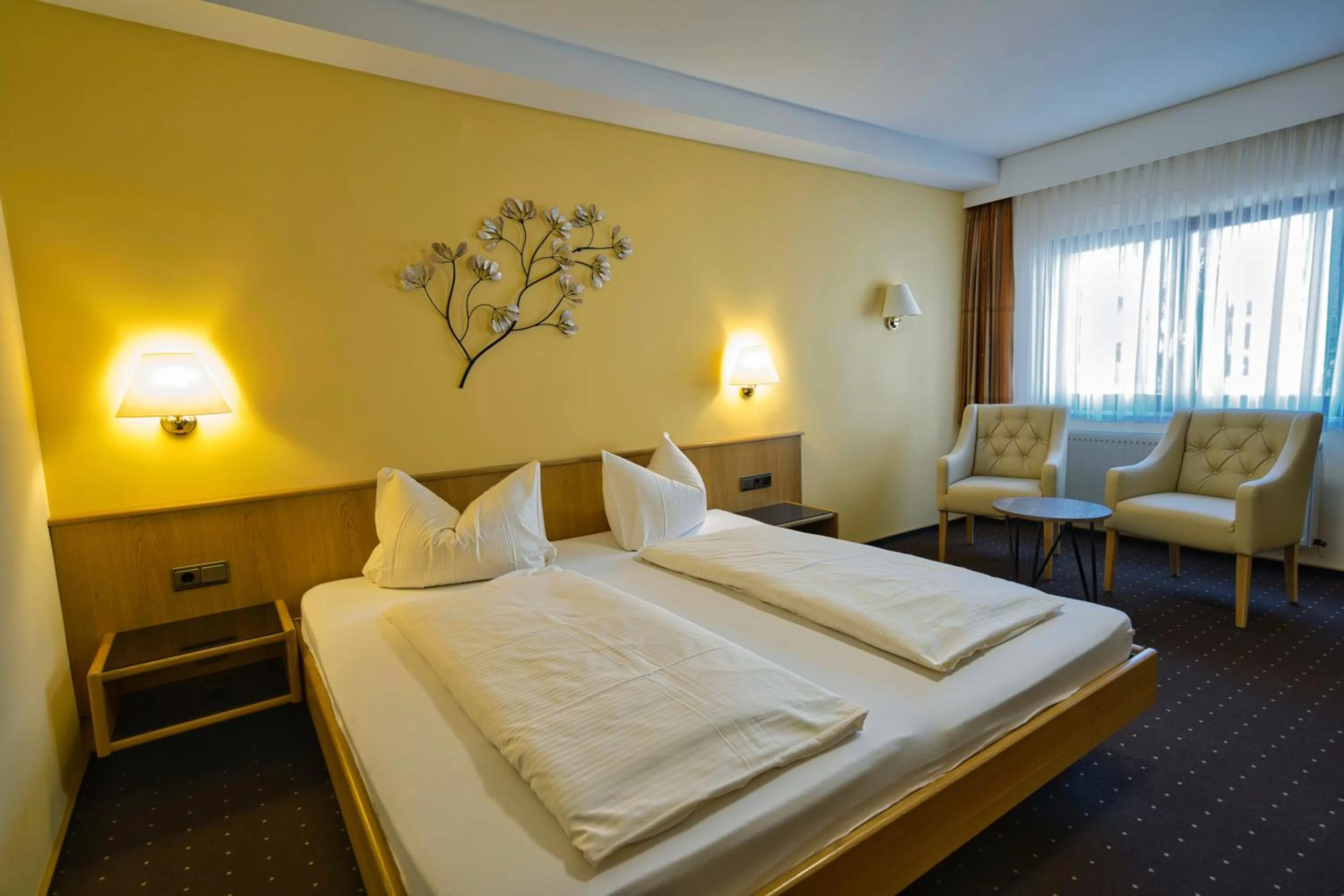 Photo of the whole room, Bed in Hotel Tenner