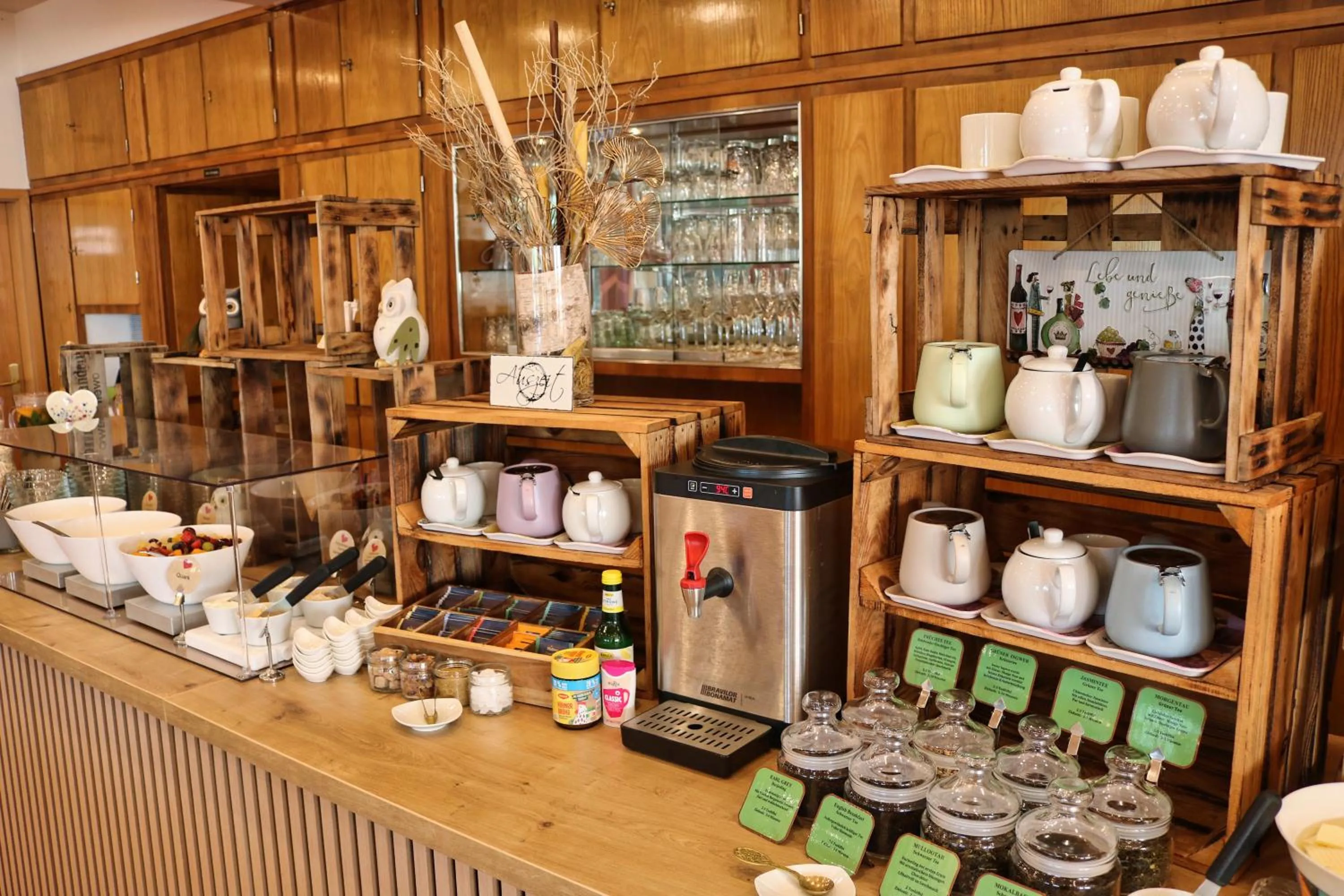 Breakfast in Hotel Tenner