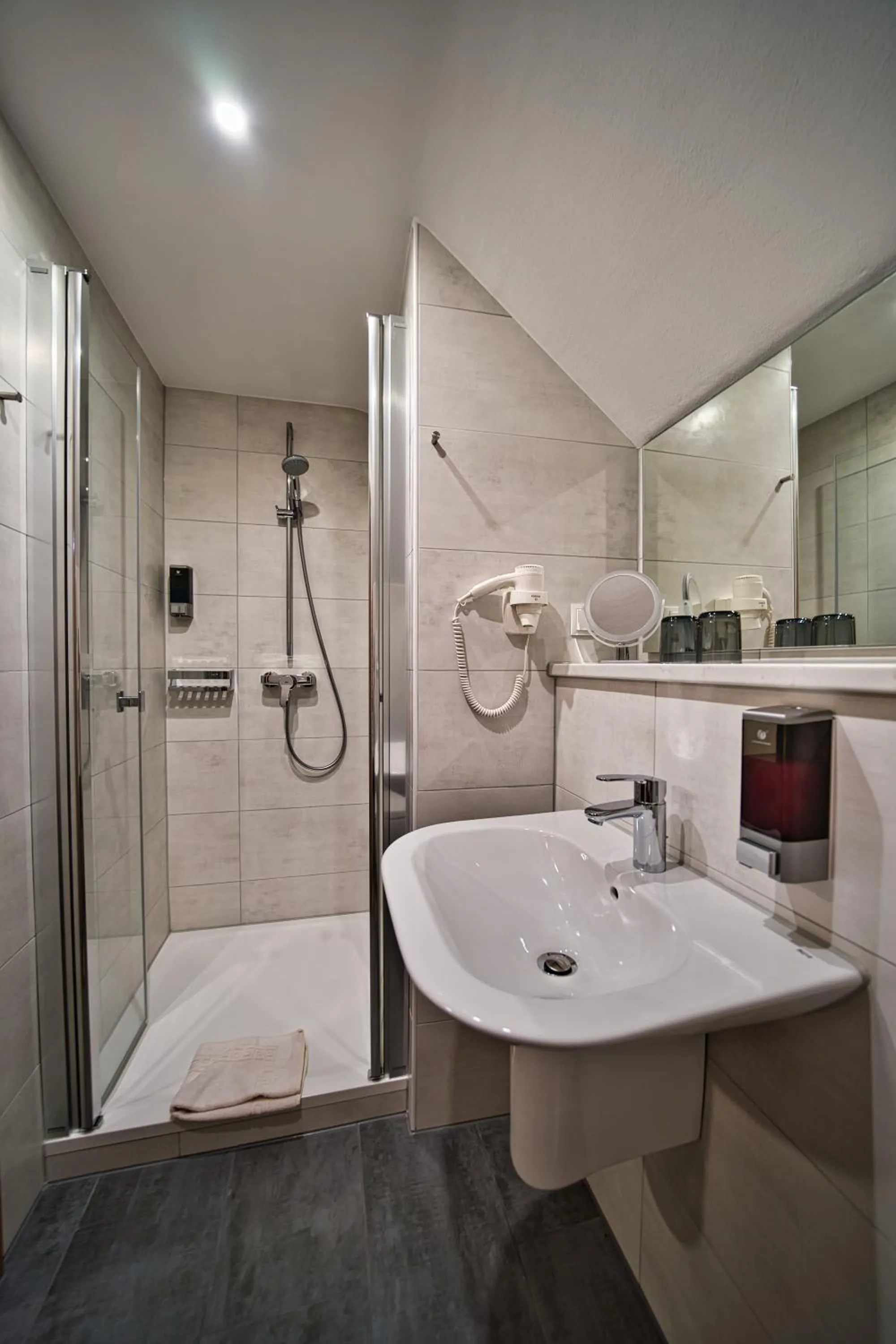 Bathroom in Hotel Tenner