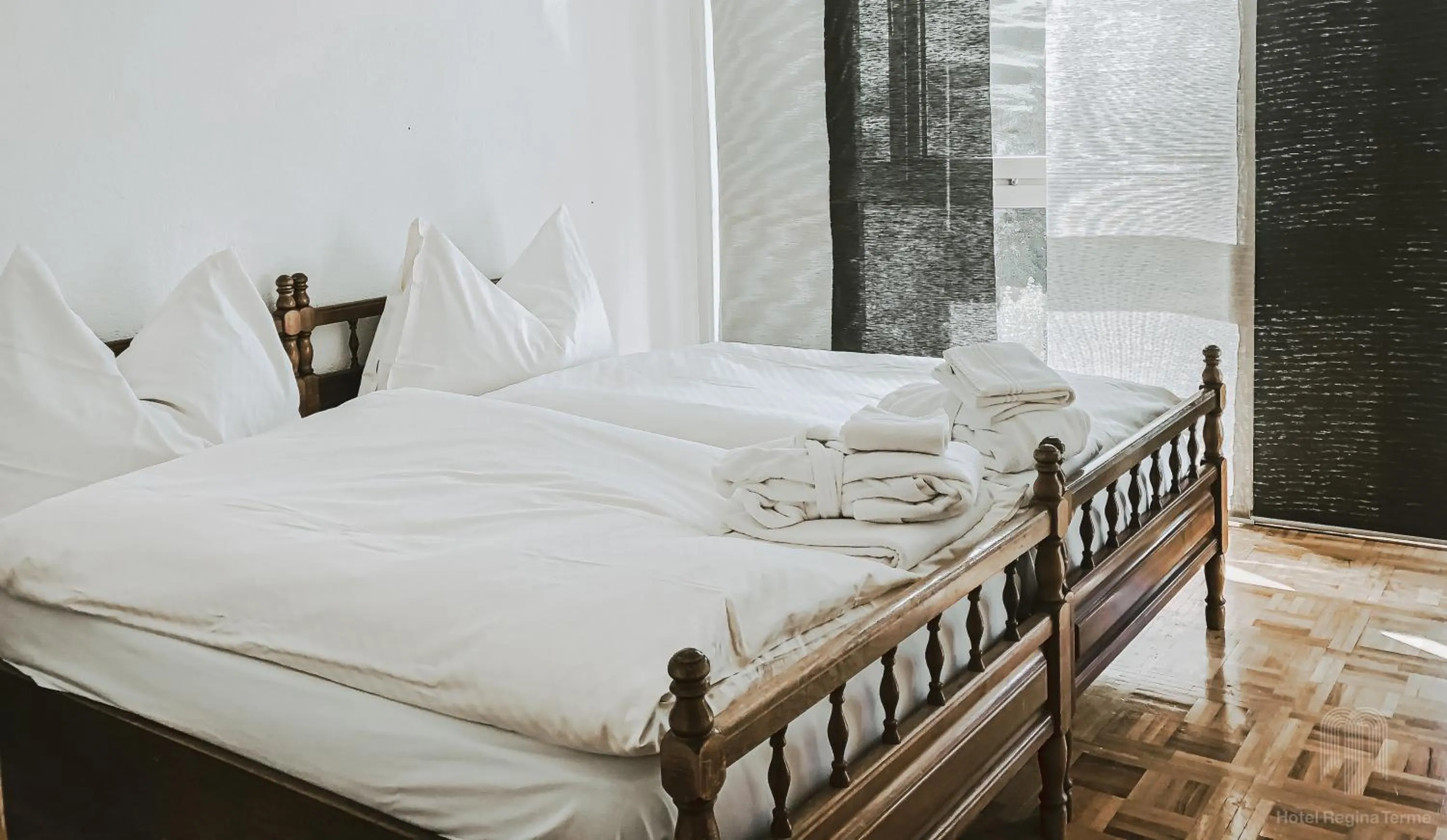 Bed in Hotel Regina Terme