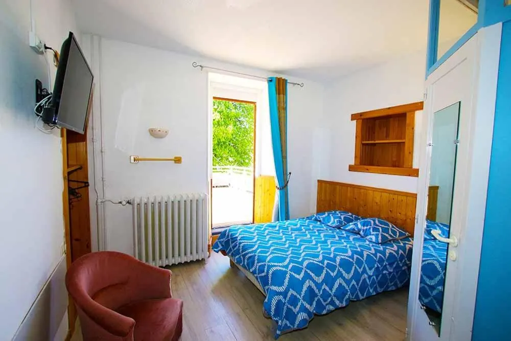 Bedroom, Bed in Pension Saint Antoine