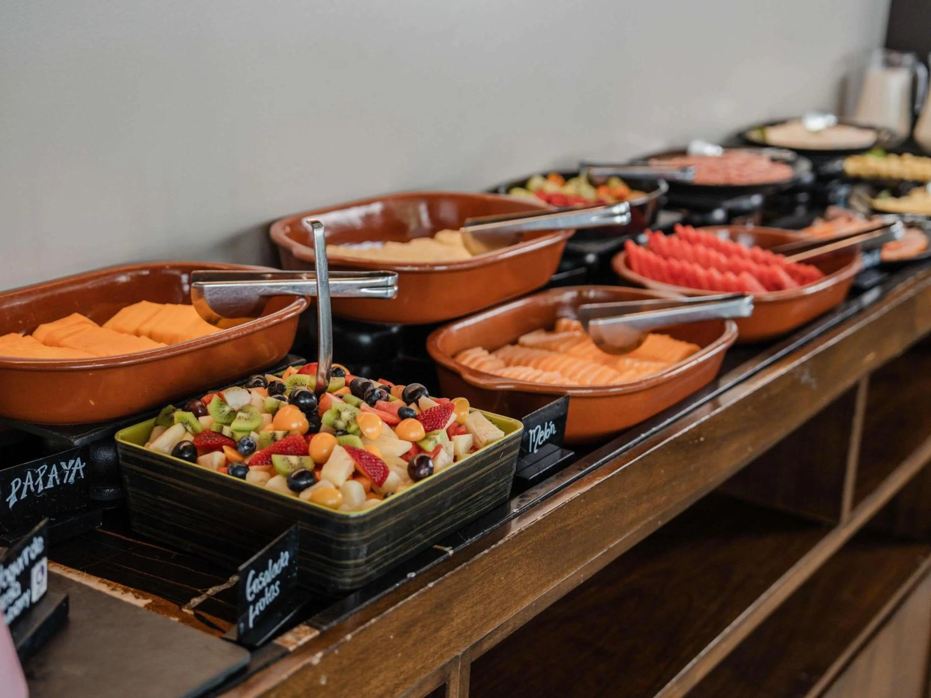 Restaurant/places to eat in Novotel Lima San Isidro