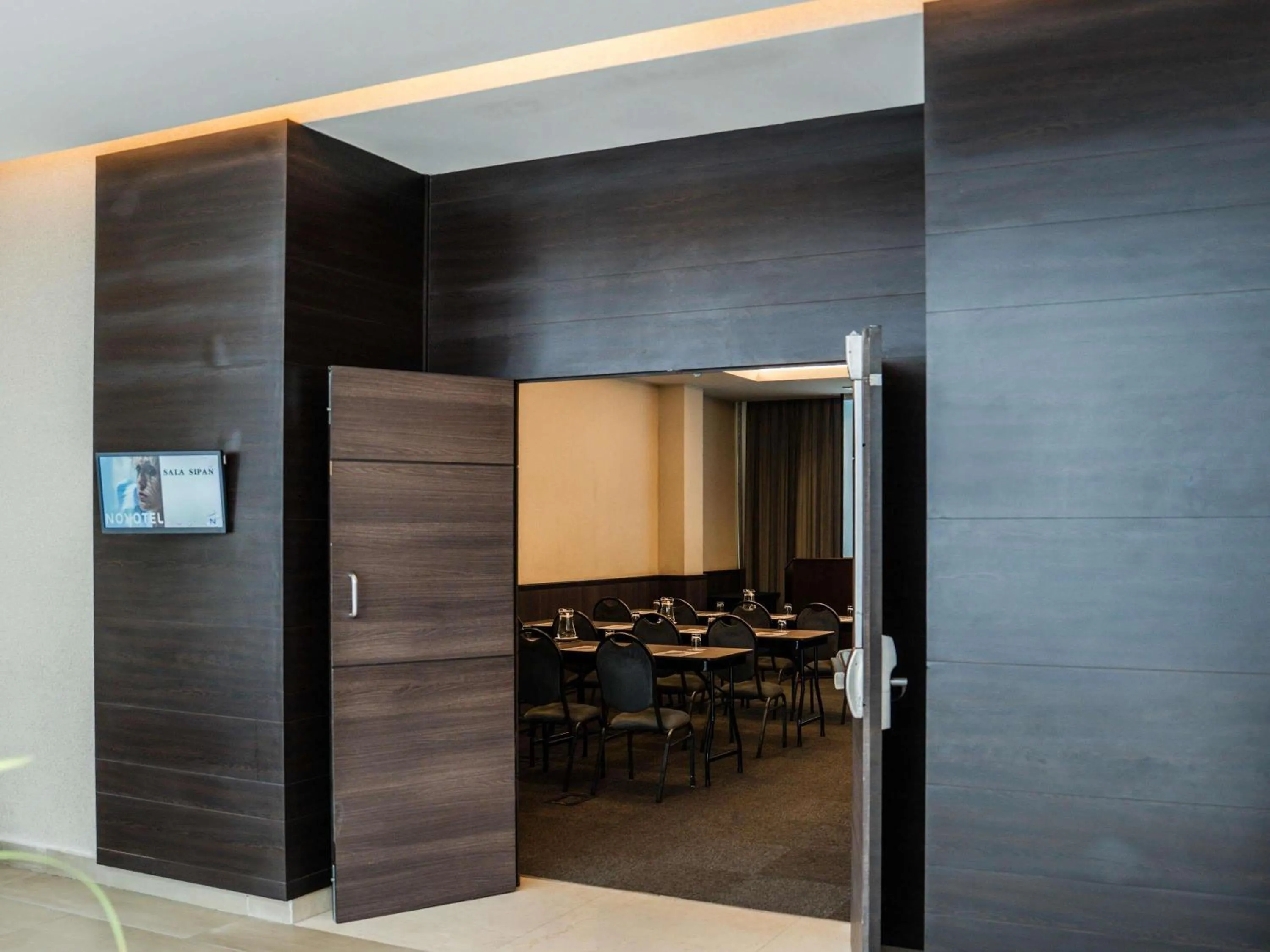Meeting/conference room in Novotel Lima San Isidro