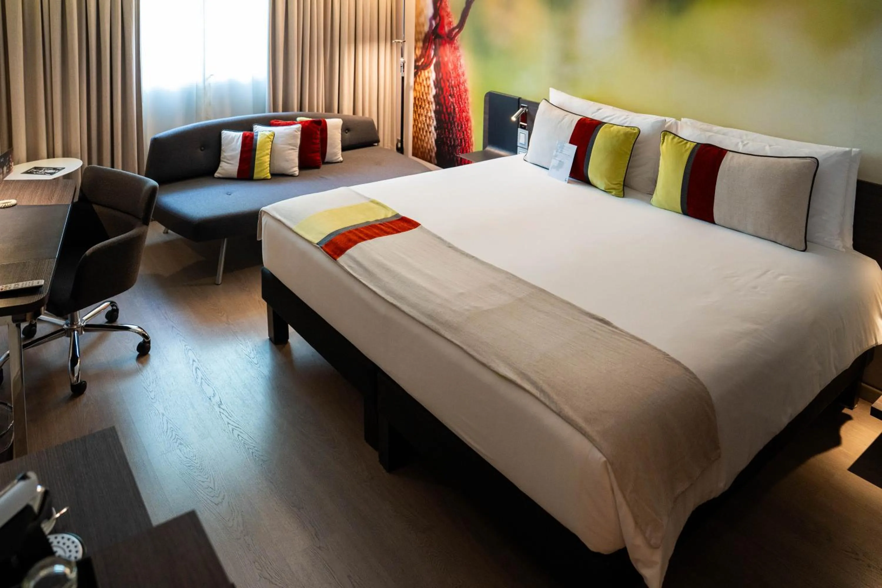 Bedroom, Bed in Novotel Lima San Isidro