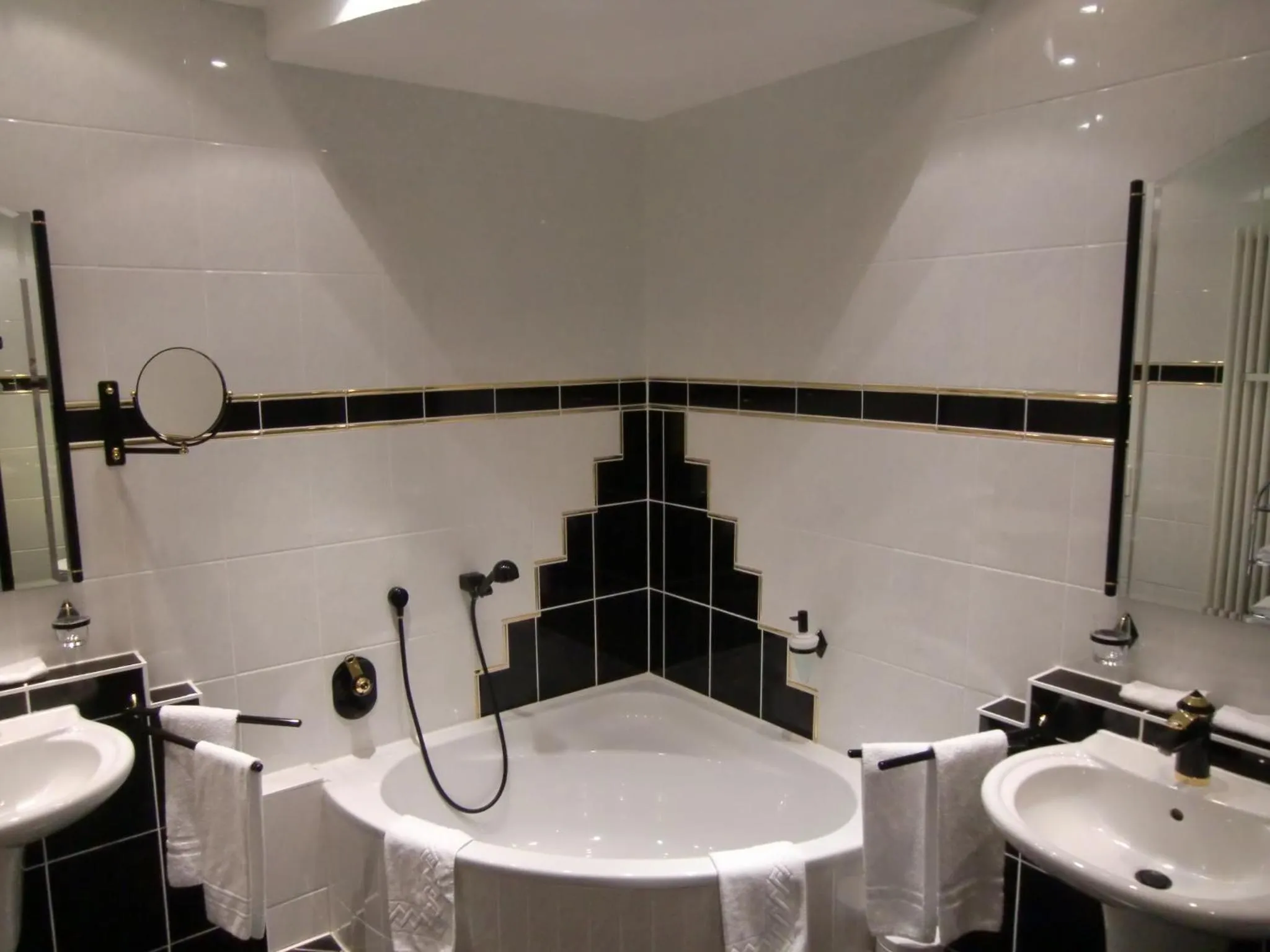 Bathroom in Hotel Schloss Schwarzenfeld