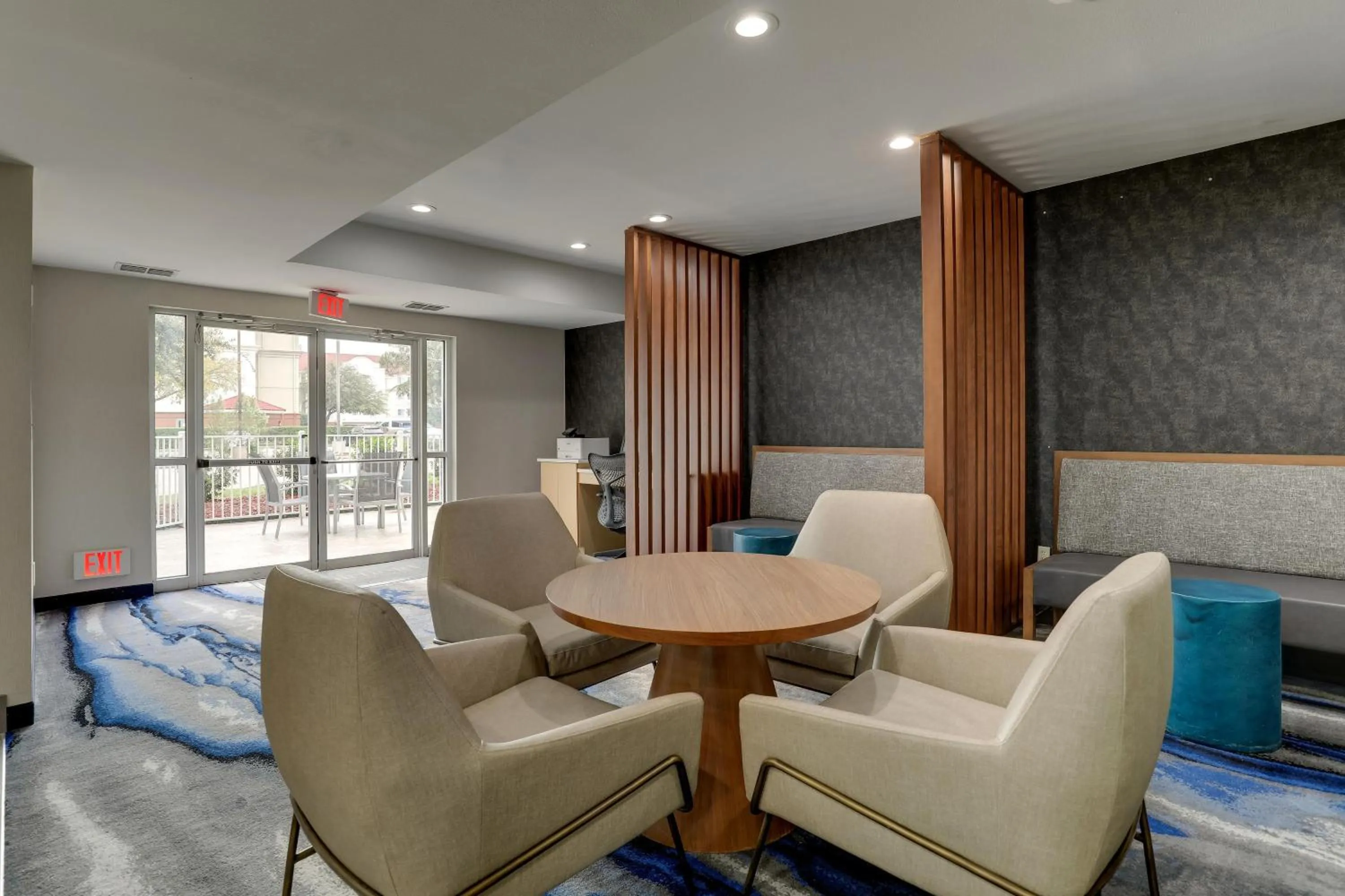 Lobby or reception in Las Colinas Inn Irving, SureStay Collection by Best Western