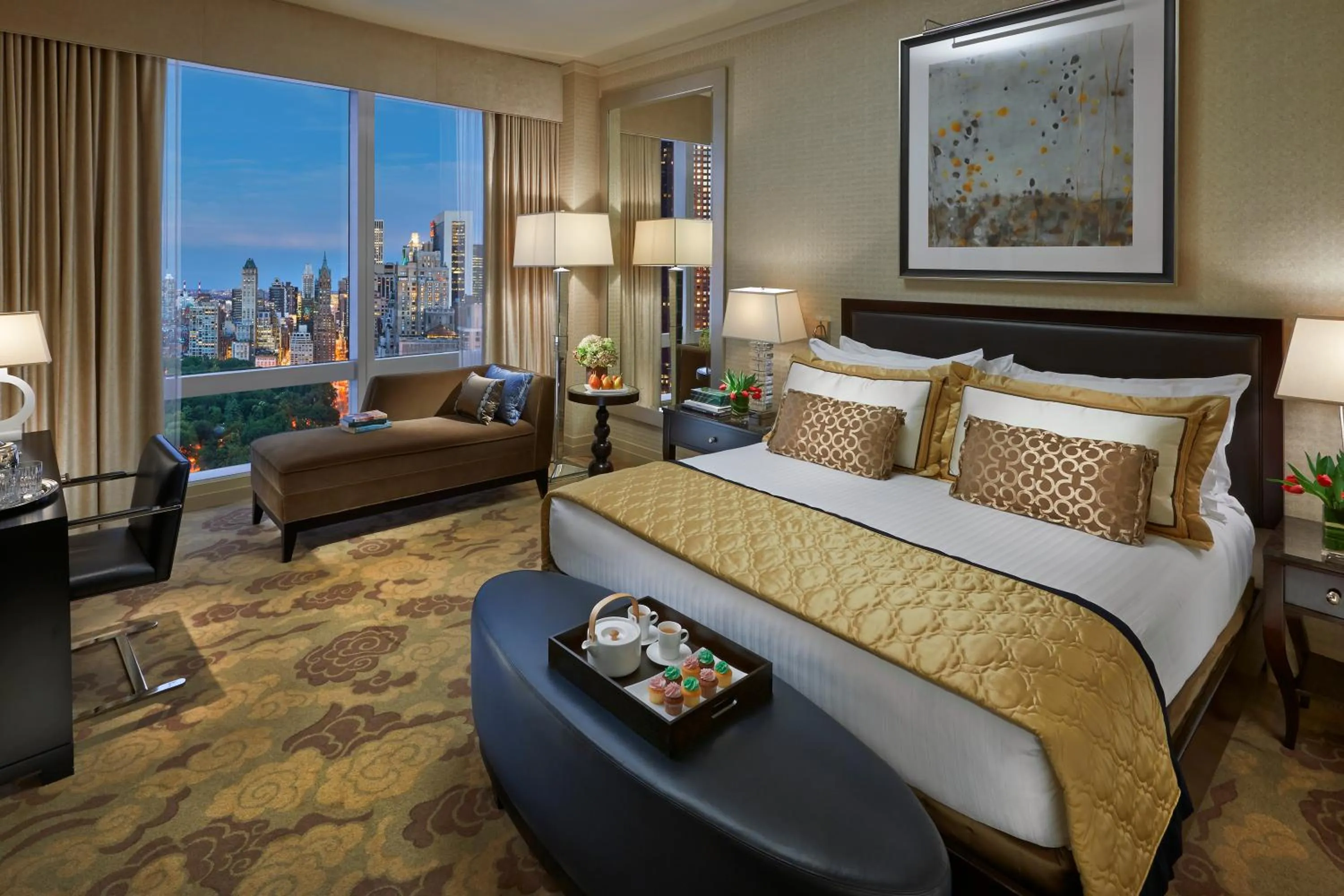 Bed in Mandarin Oriental, New York