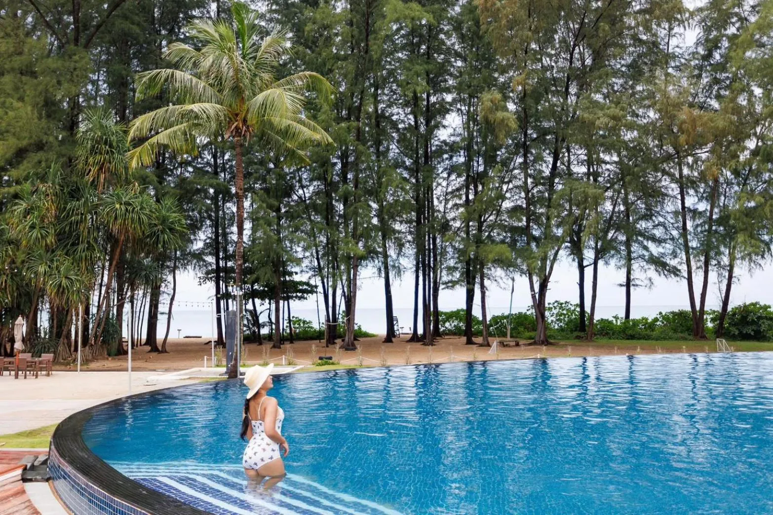 Swimming pool in Splash Beach Resort Phuket, Family-Friendly Beachfront Water Park Resort