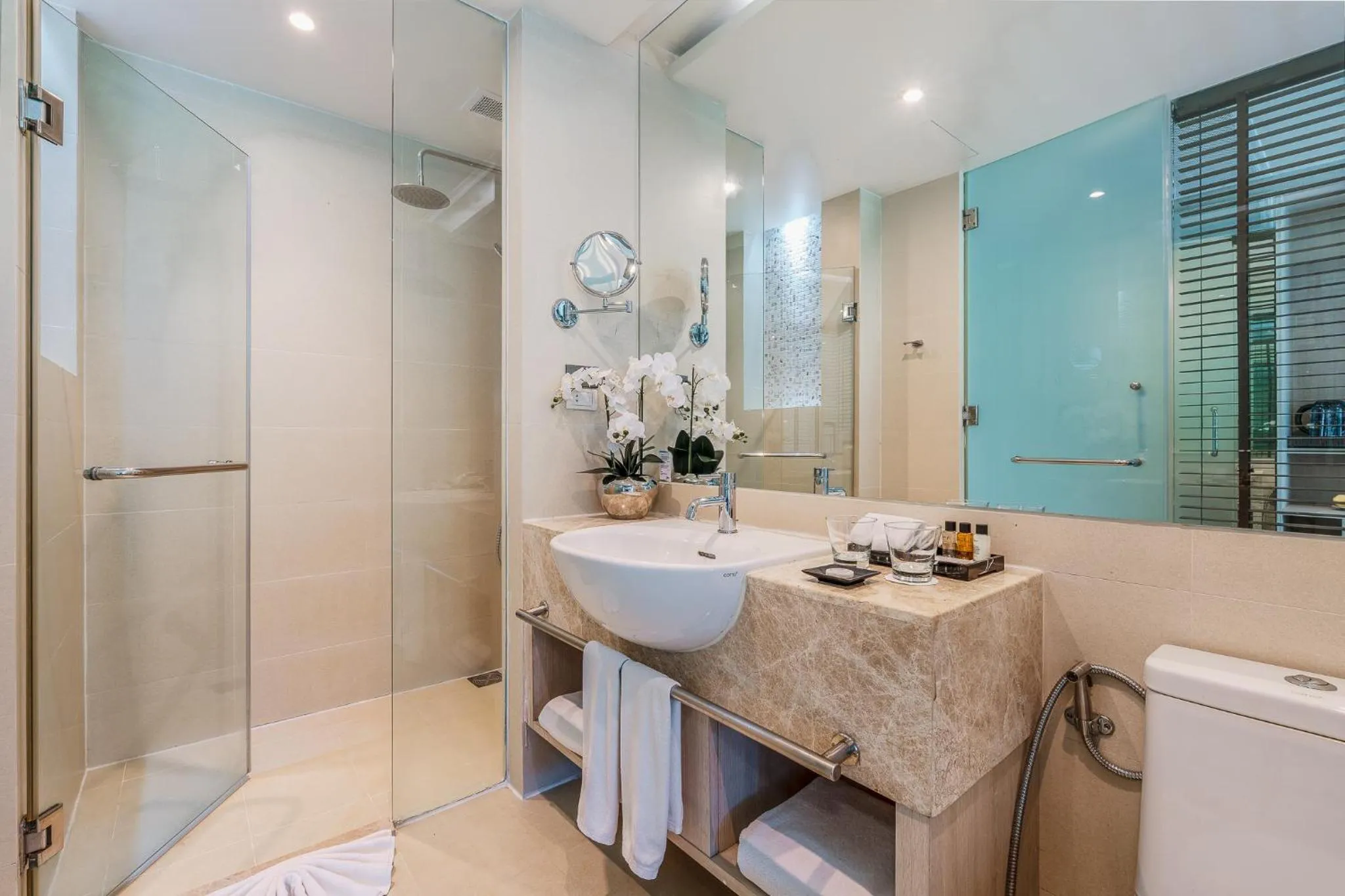 Shower in Splash Beach Resort Phuket Family-Friendly Water Park Resort Near Phuket Airport