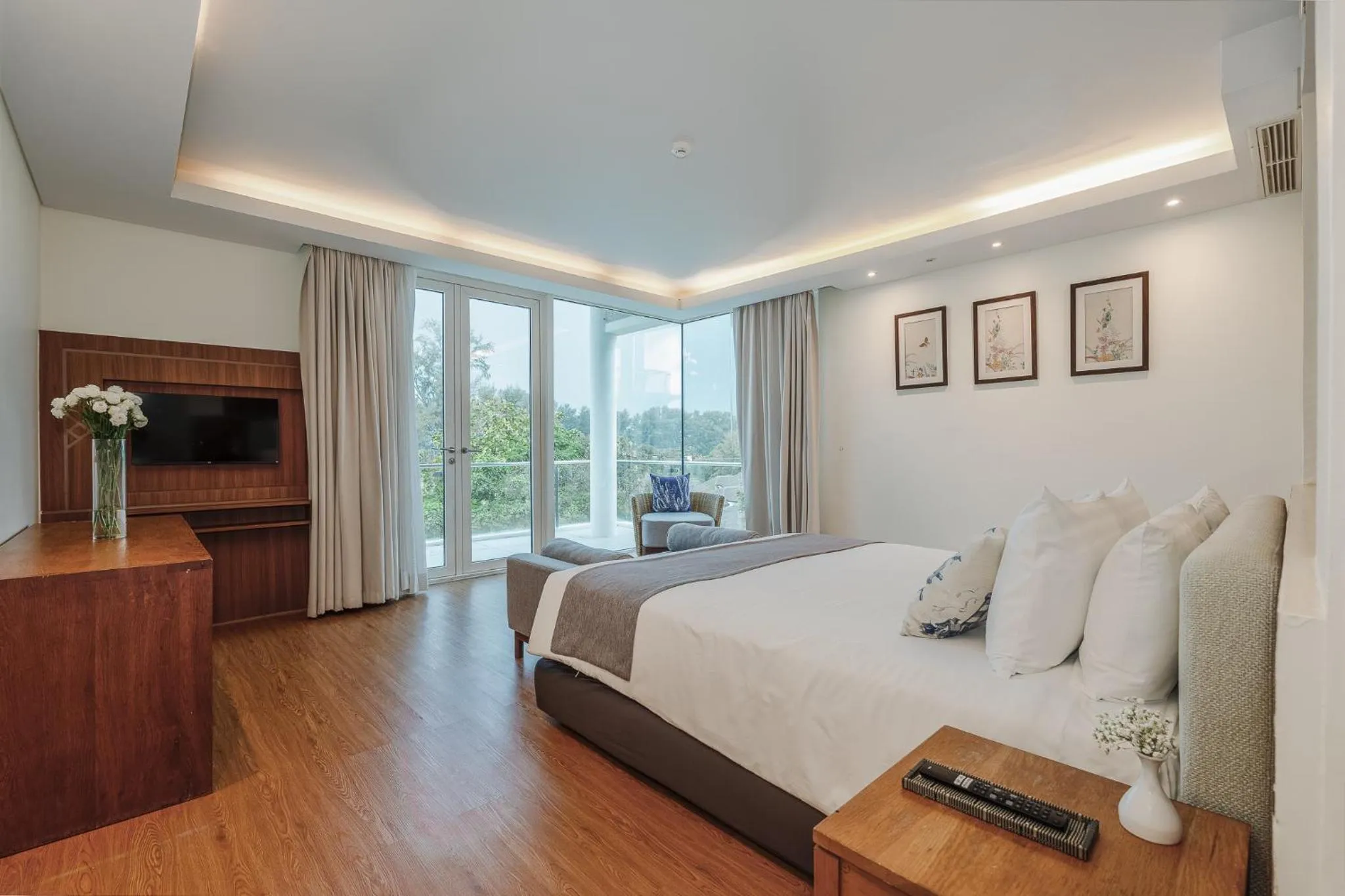 Bedroom, Bed in Splash Beach Resort Phuket Family-Friendly Water Park Resort Near Phuket Airport