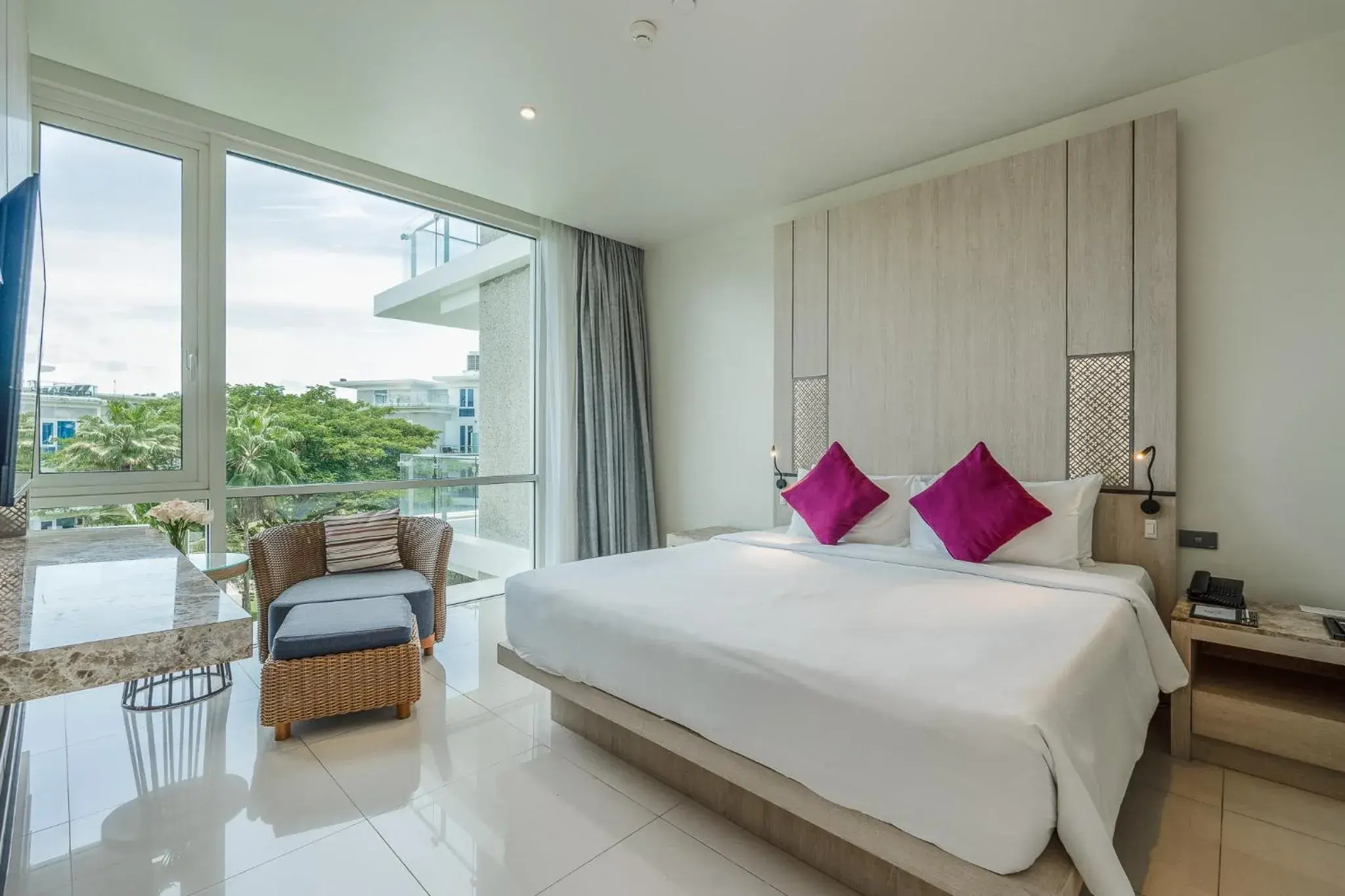 Executive 1 Bedroom Family Suite with Balcony in Splash Beach Resort Phuket Family-Friendly Water Park Resort Near Phuket Airport Executive 1 Bedroom Family Suite with Balcony in Splash Beach Resort Phuket Family-Friendly Water Park Resort Near Phuket Airport
