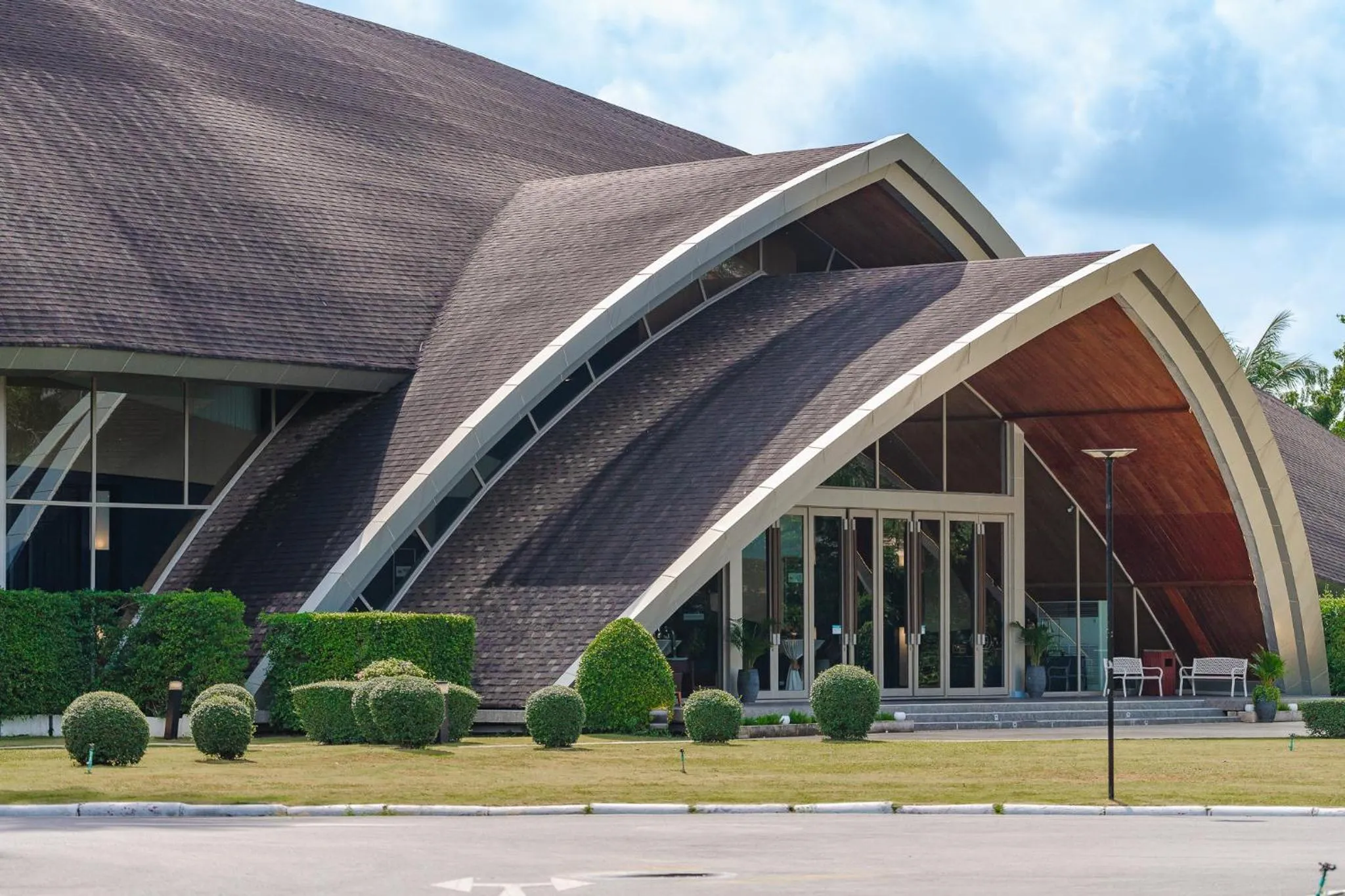 Property building in Splash Beach Resort Phuket Family-Friendly Water Park Resort Near Phuket Airport