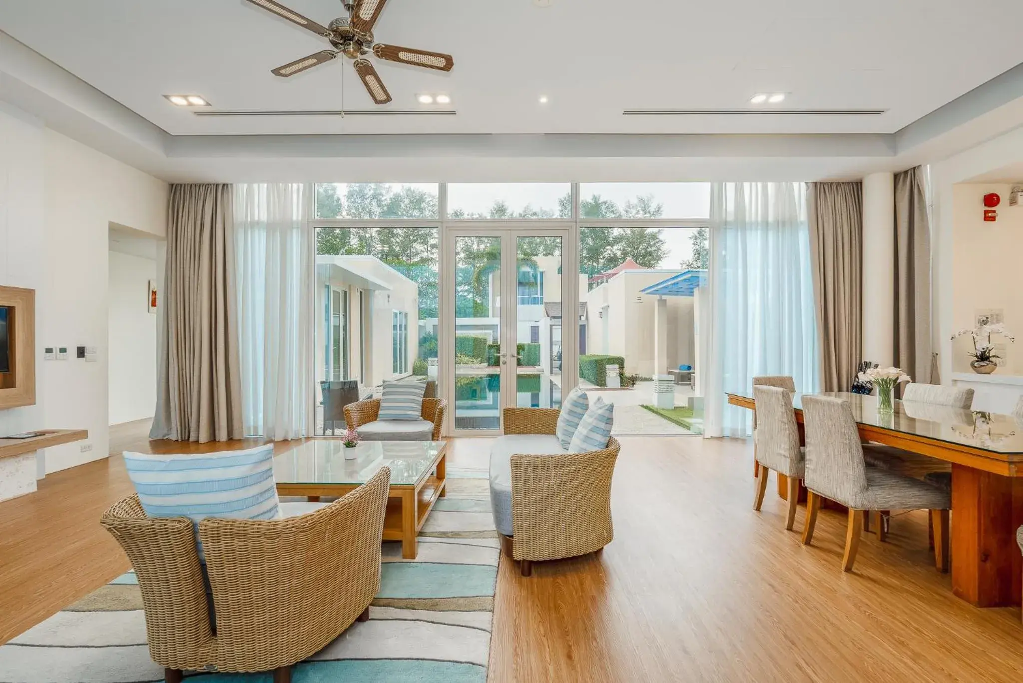 VG2B: 2 Bedroom Pool Villa with Kitchen in Splash Beach Resort Phuket Family-Friendly Water Park Resort Near Phuket Airport VG2B: 2 Bedroom Pool Villa with Kitchen in Splash Beach Resort Phuket Family-Friendly Water Park Resort Near Phuket Airport