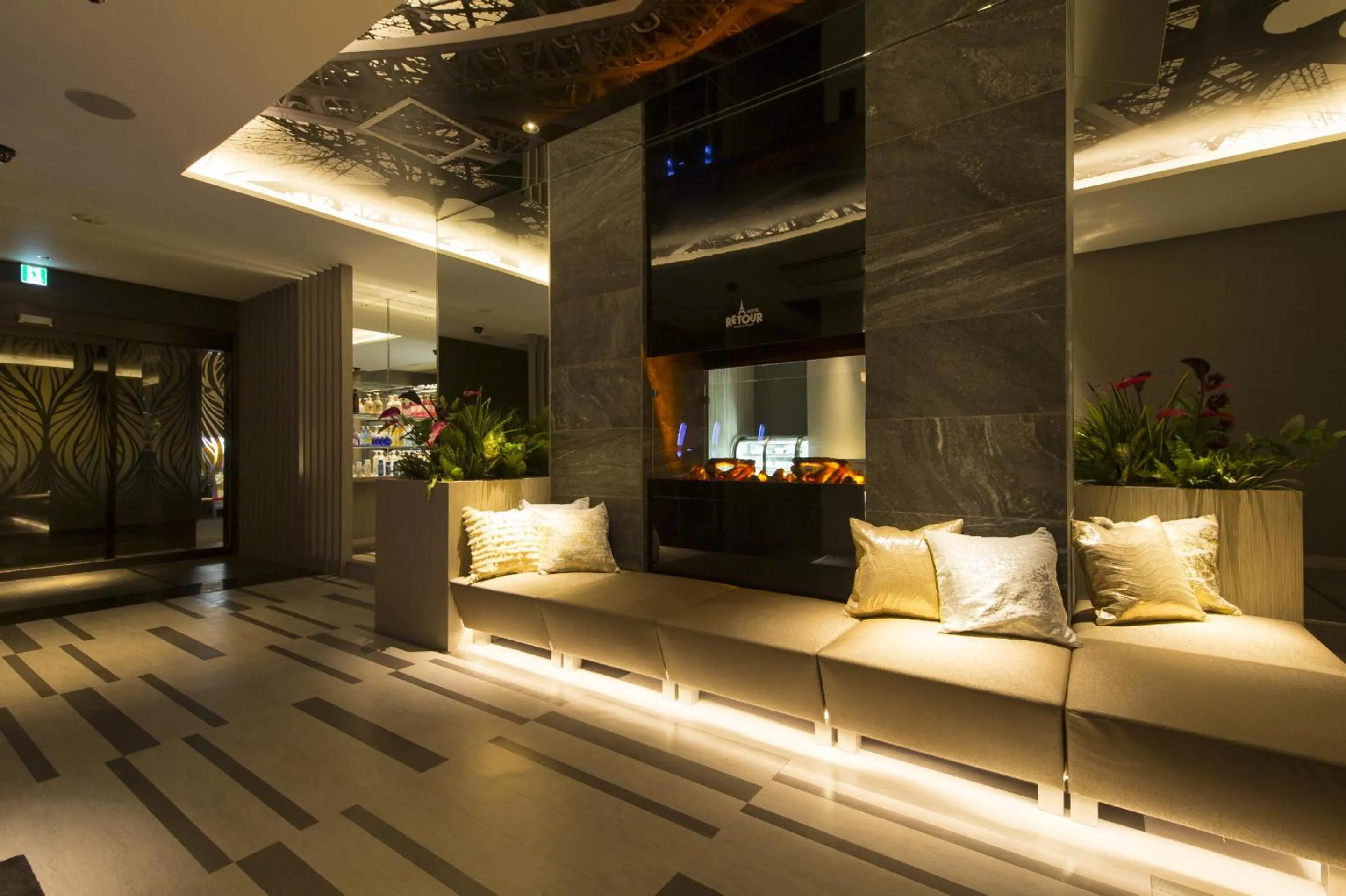 Lobby or reception in ルトゥール難波 RetourNANBA 男塾ホテルグループ