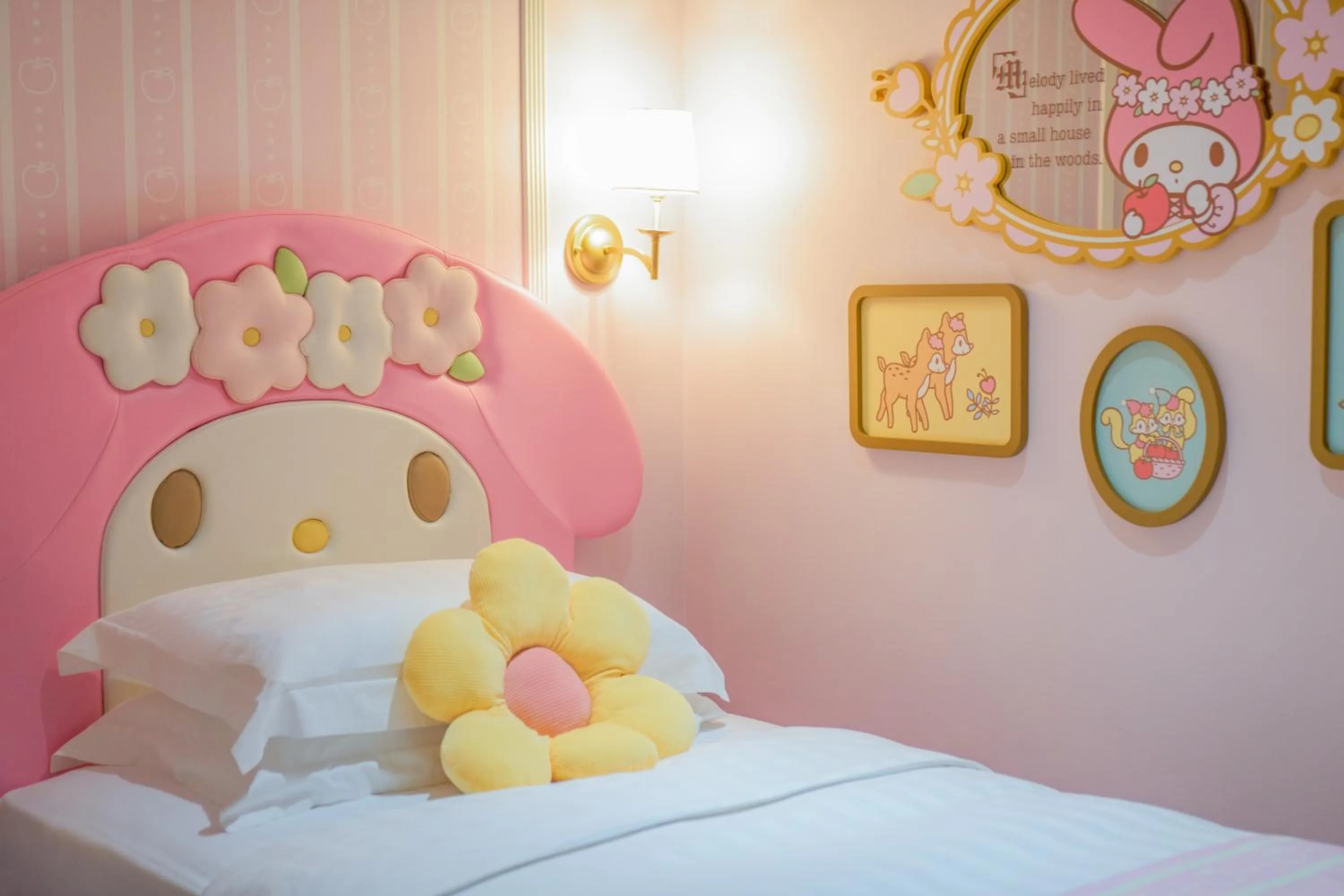 Bed in Grand Hi Lai Hotel