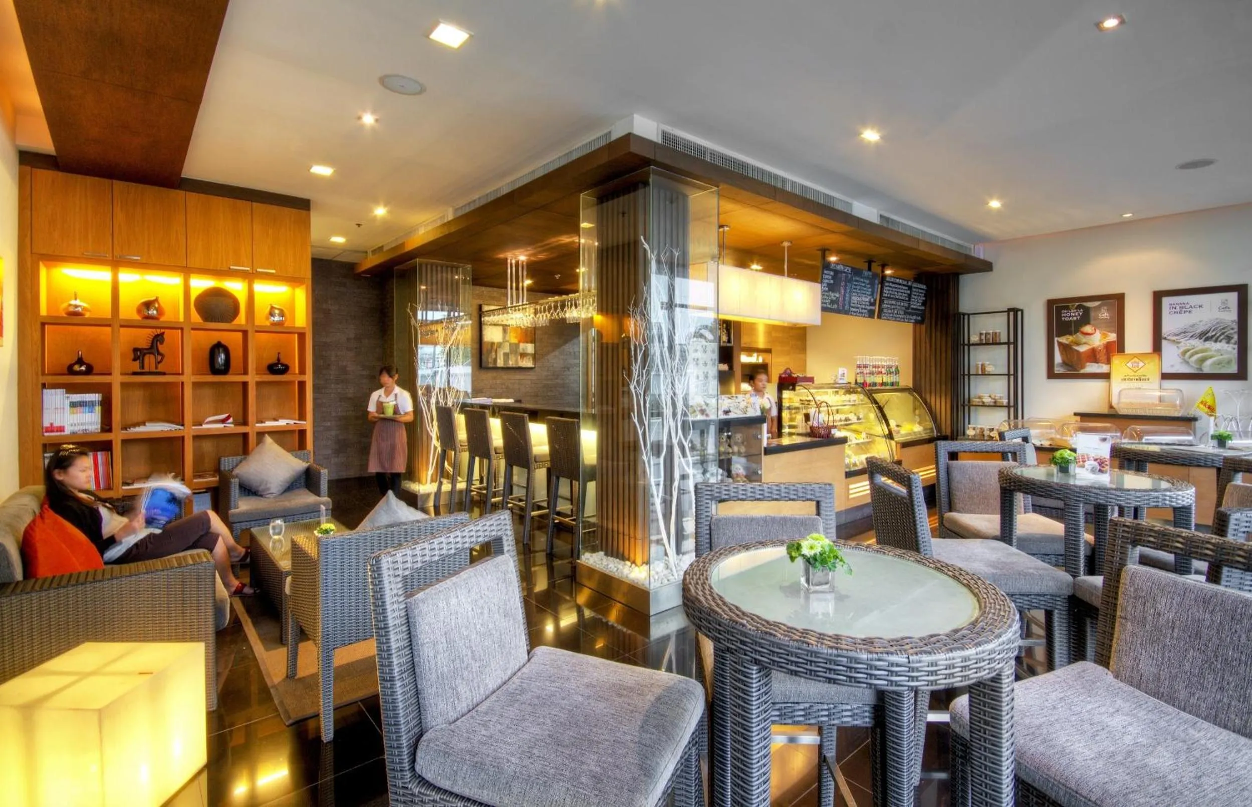 Restaurant/places to eat in Kantary Hotel Ayutthaya