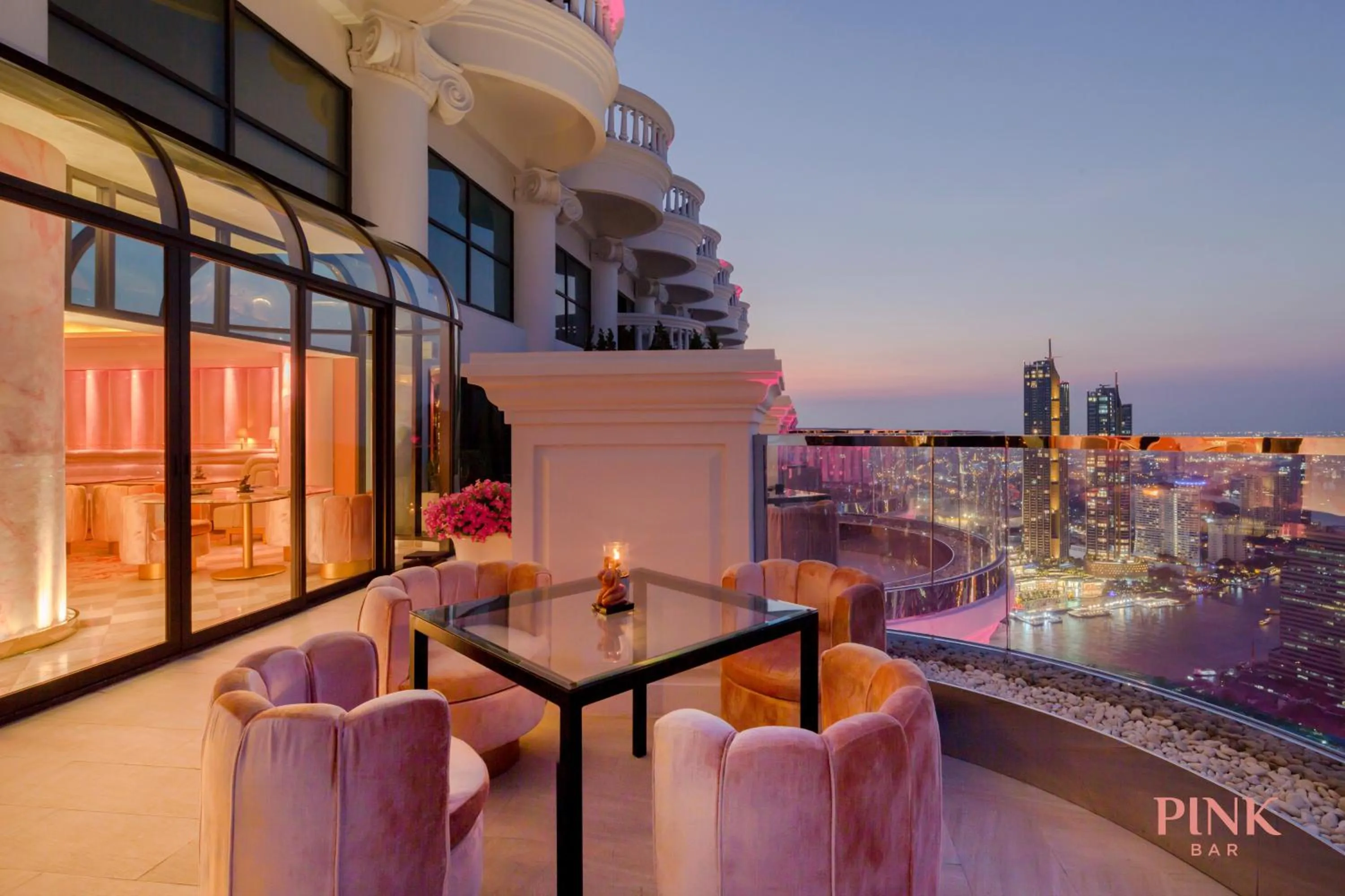 Restaurant/places to eat in Tower Club at lebua