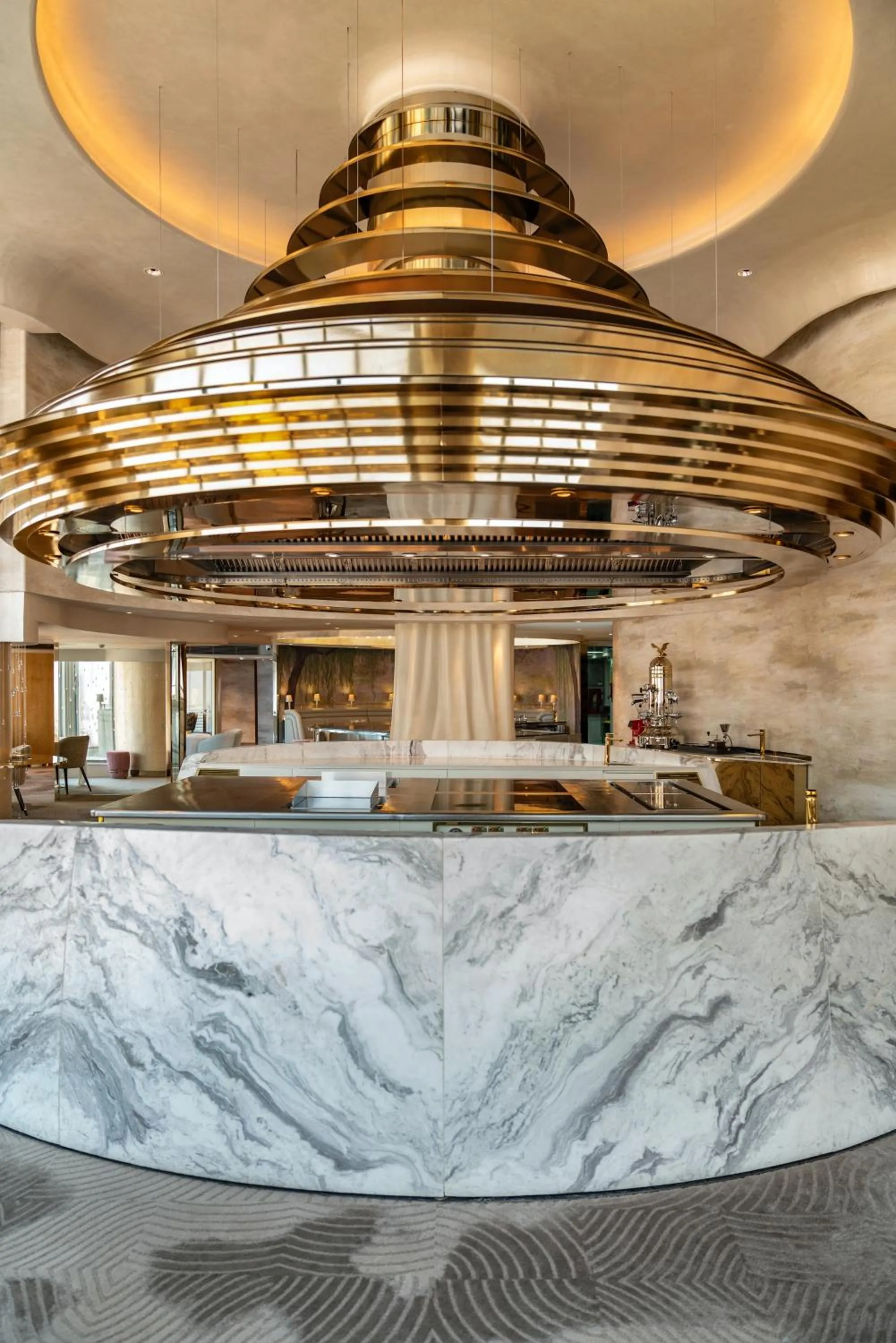 Restaurant/places to eat in Tower Club at lebua