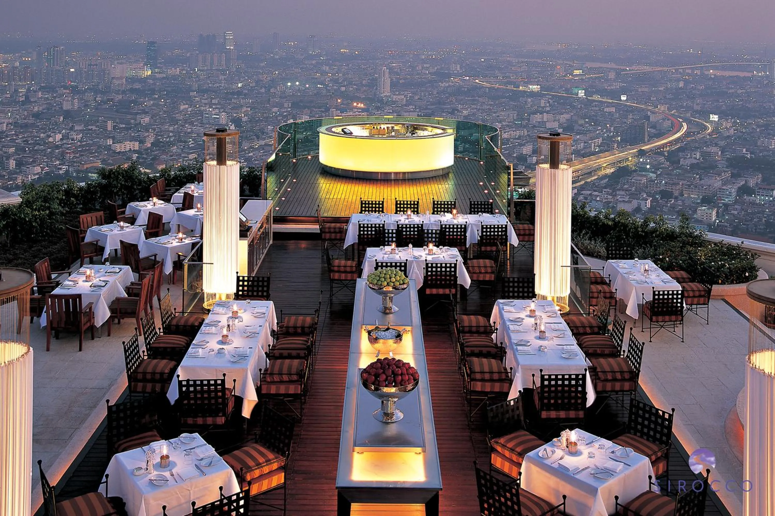 Restaurant/places to eat in Tower Club at lebua