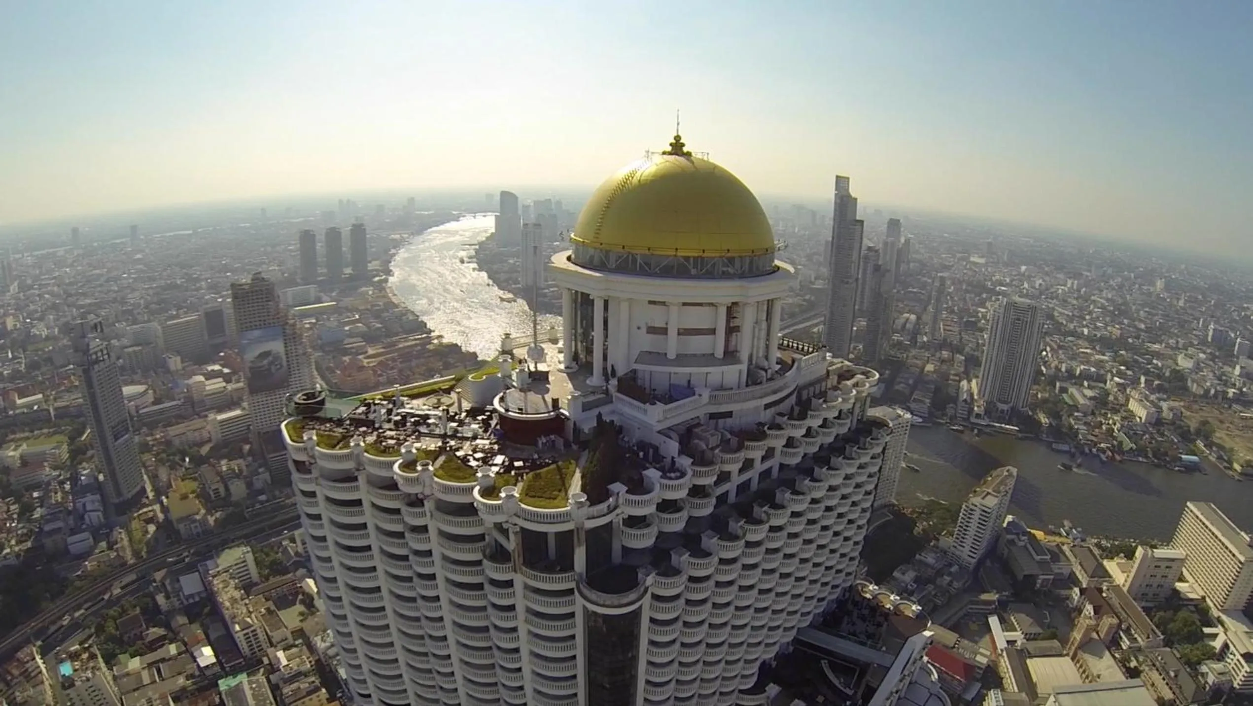 Bird's eye view in Tower Club at lebua