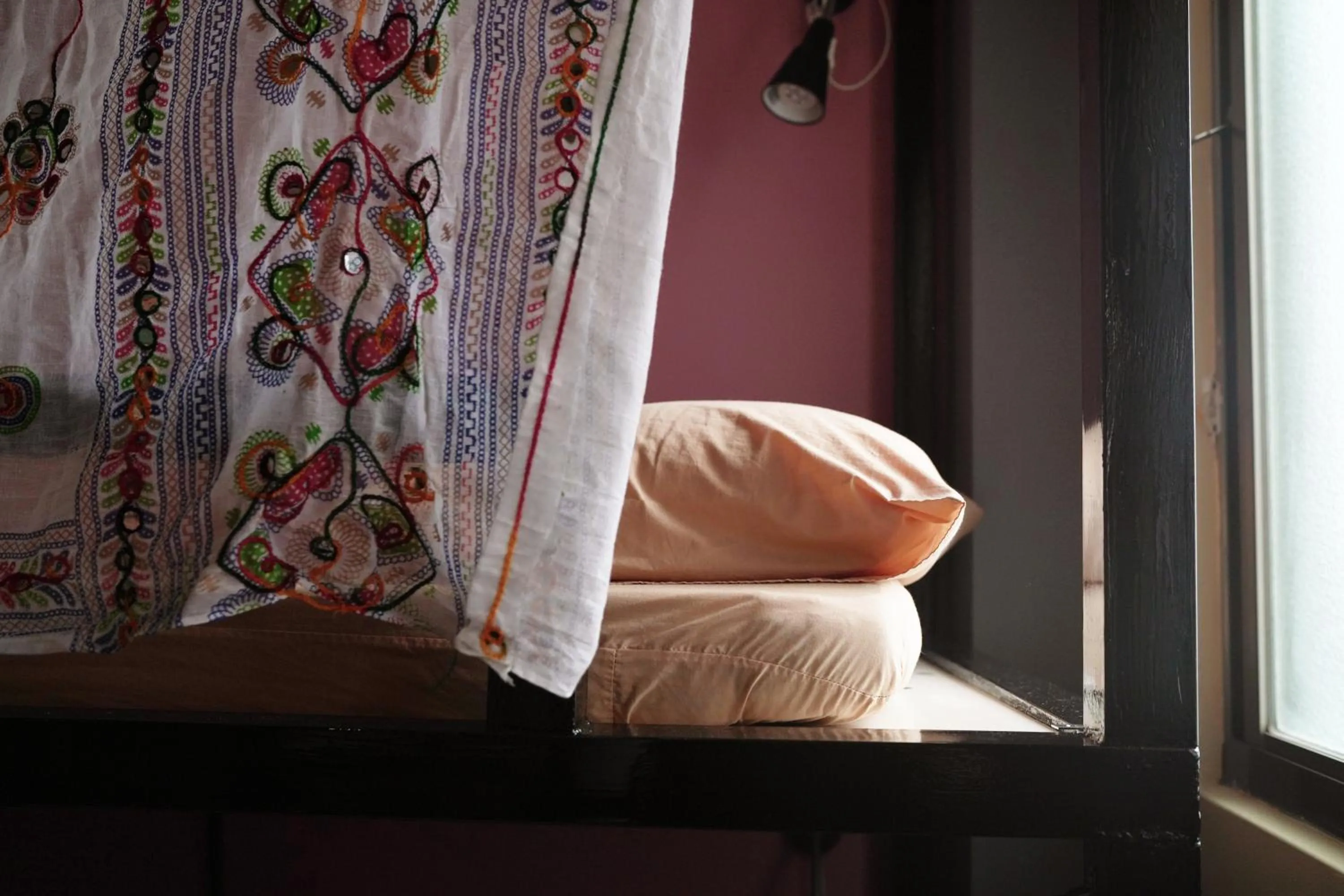 Bed in Dulan The Travel Bug Bistro Inn