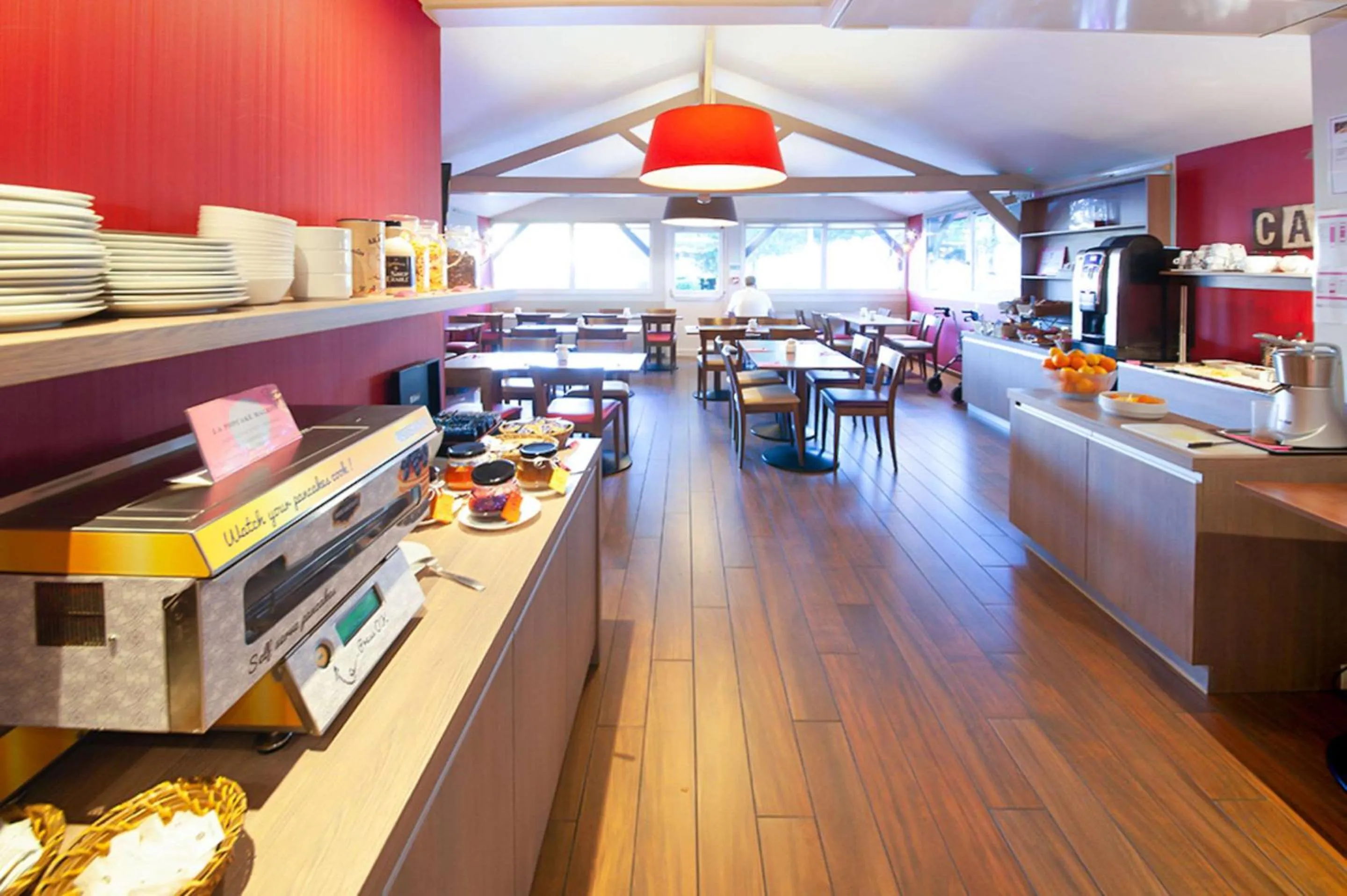 Breakfast in Quality Hotel Clermont Kennedy