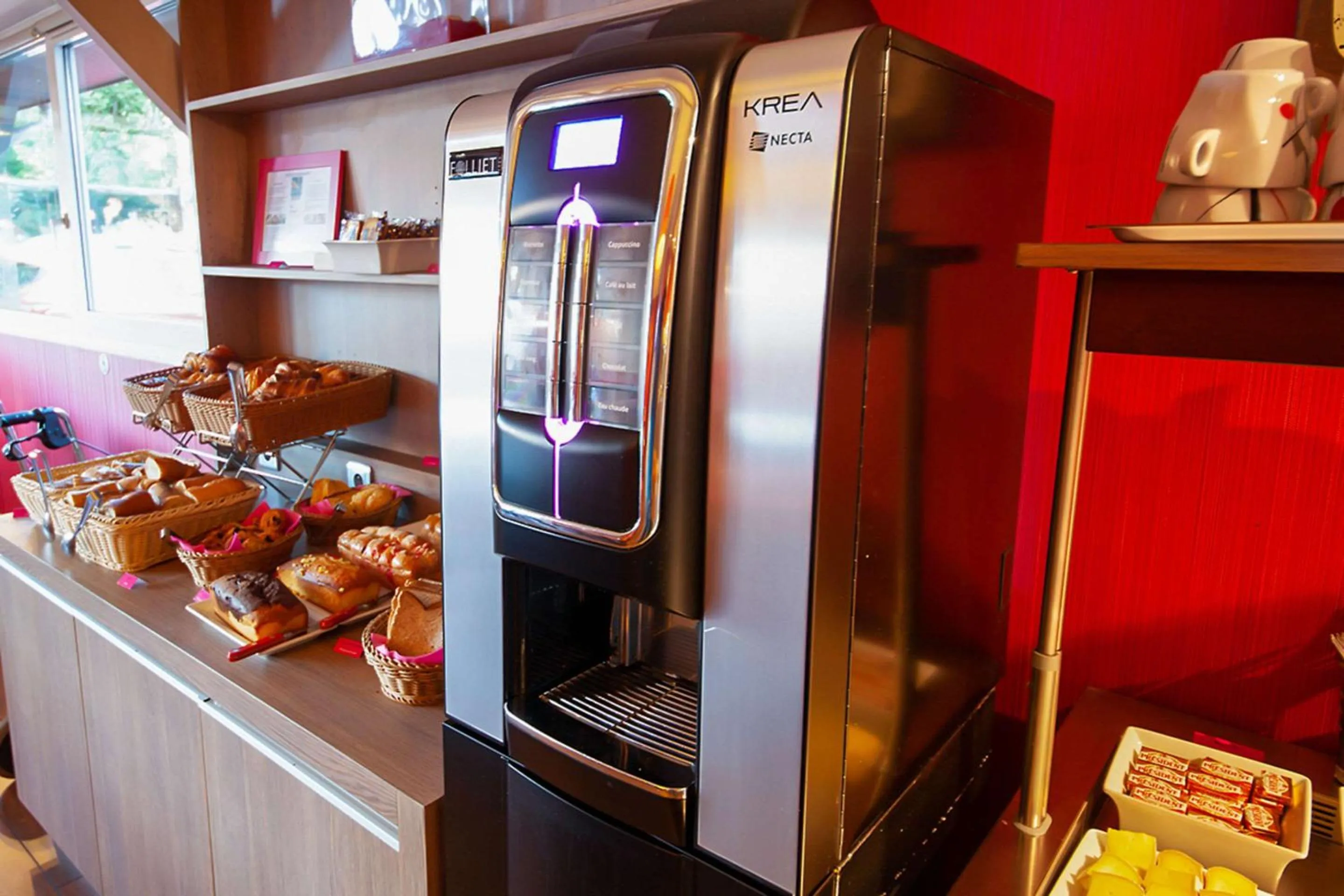 Breakfast in Quality Hotel Clermont Kennedy