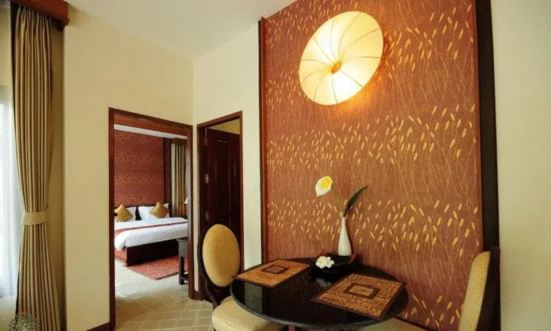 Dining area, Bed in Bhumlapa Garden Resort