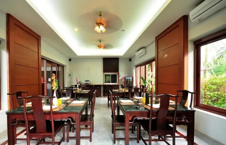 Restaurant/places to eat in Bhumlapa Garden Resort