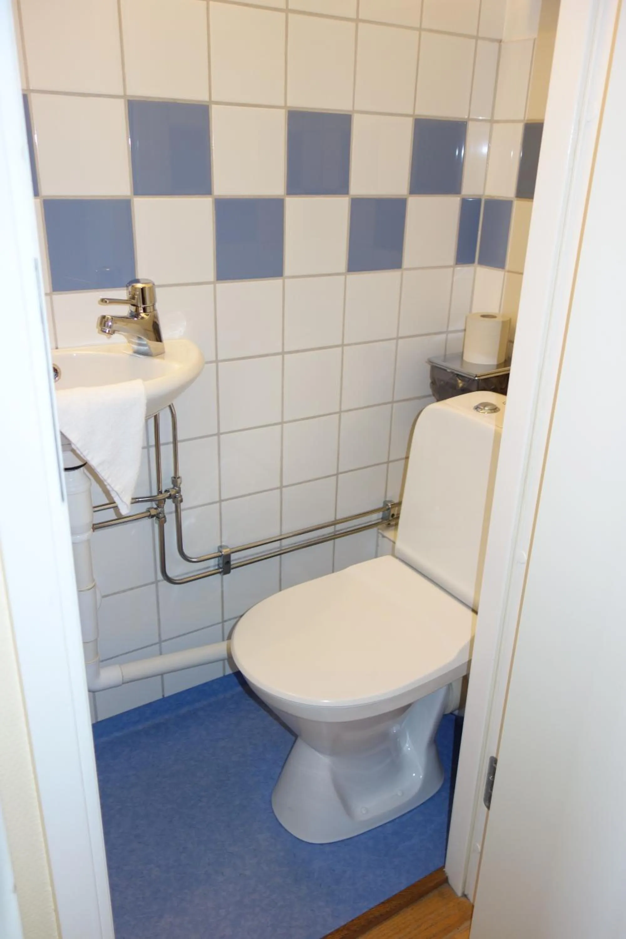 Bathroom in Vandrarhem Svanen