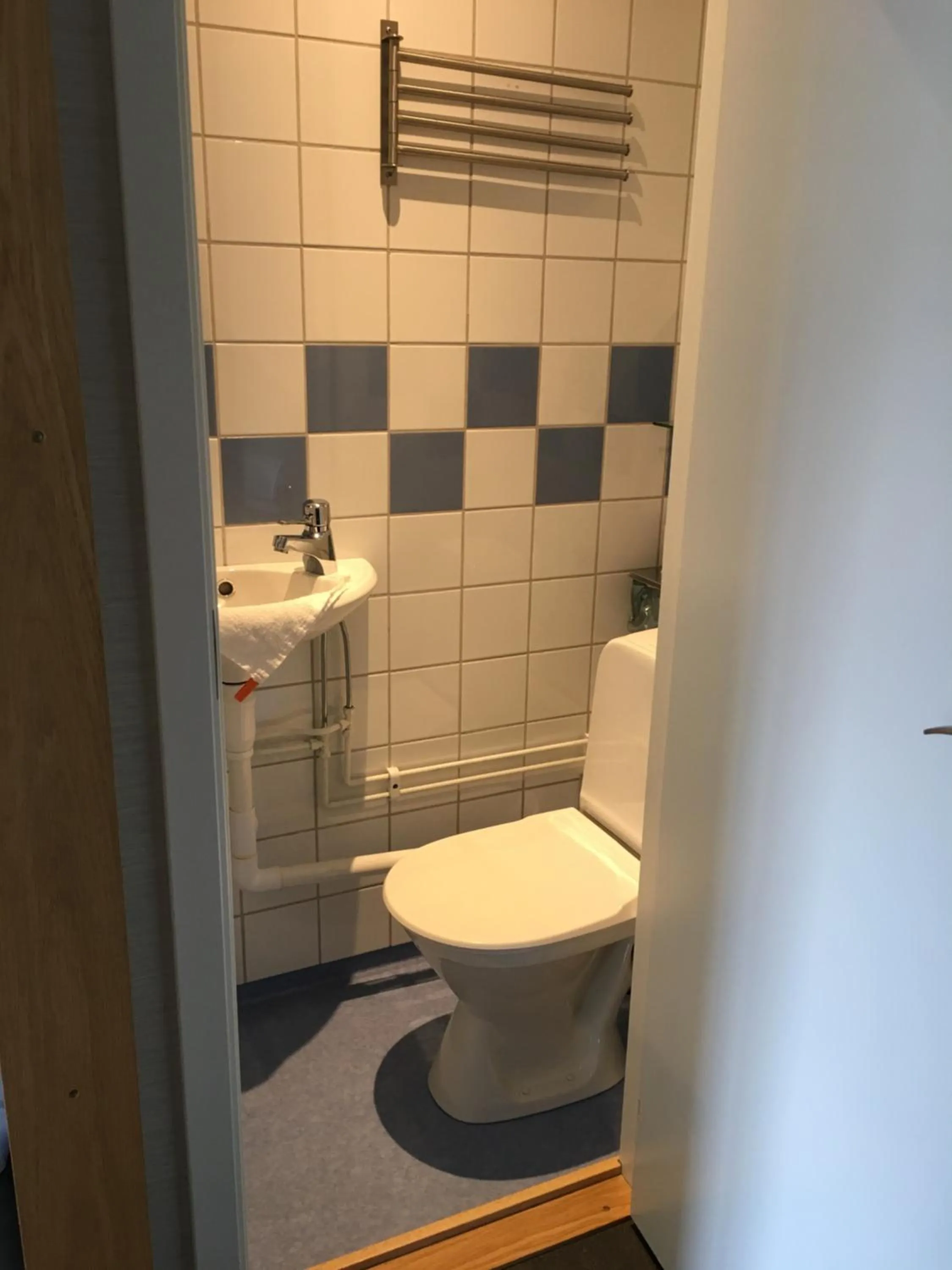 Bathroom in Vandrarhem Svanen