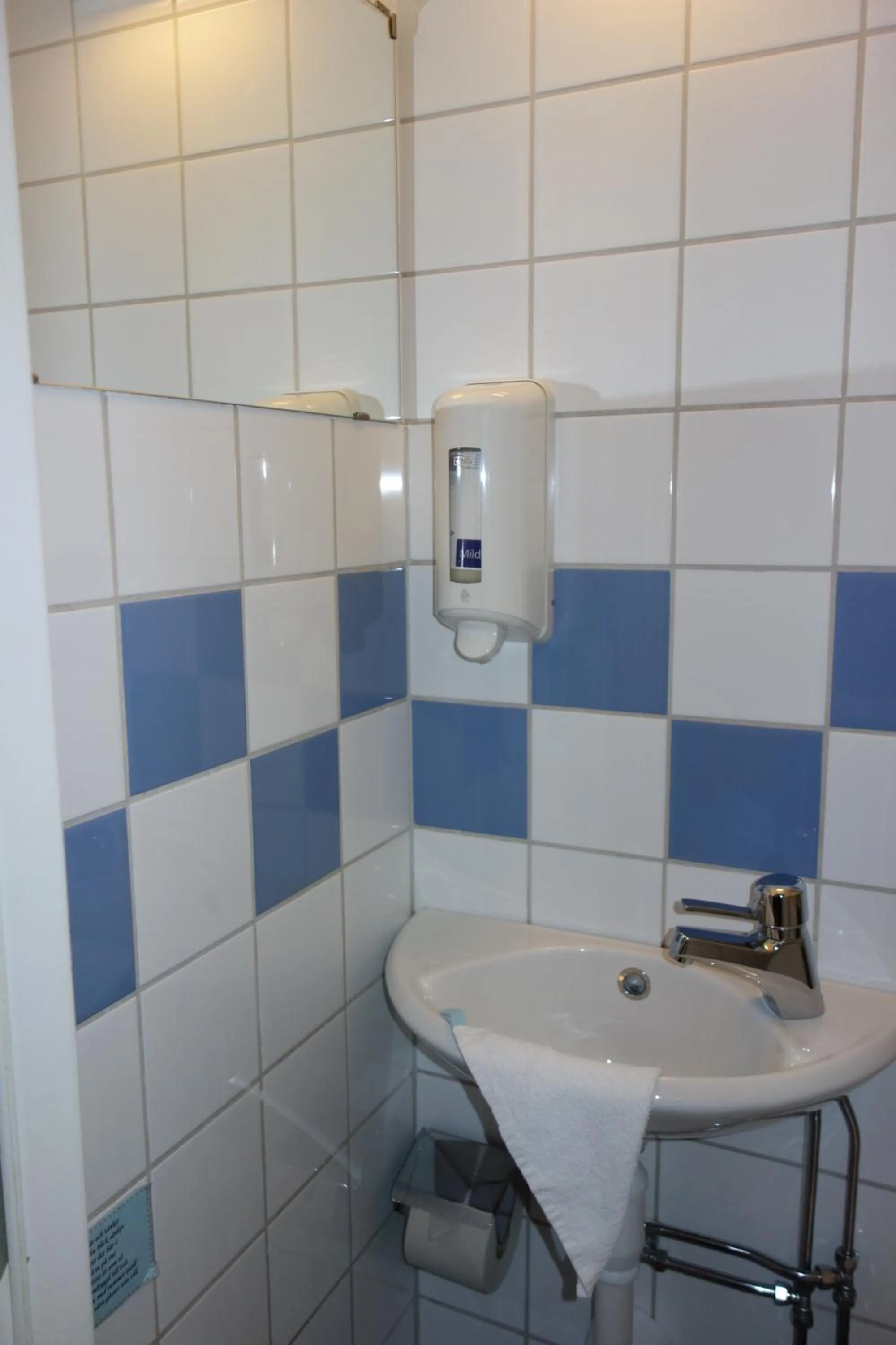 Bathroom in Vandrarhem Svanen